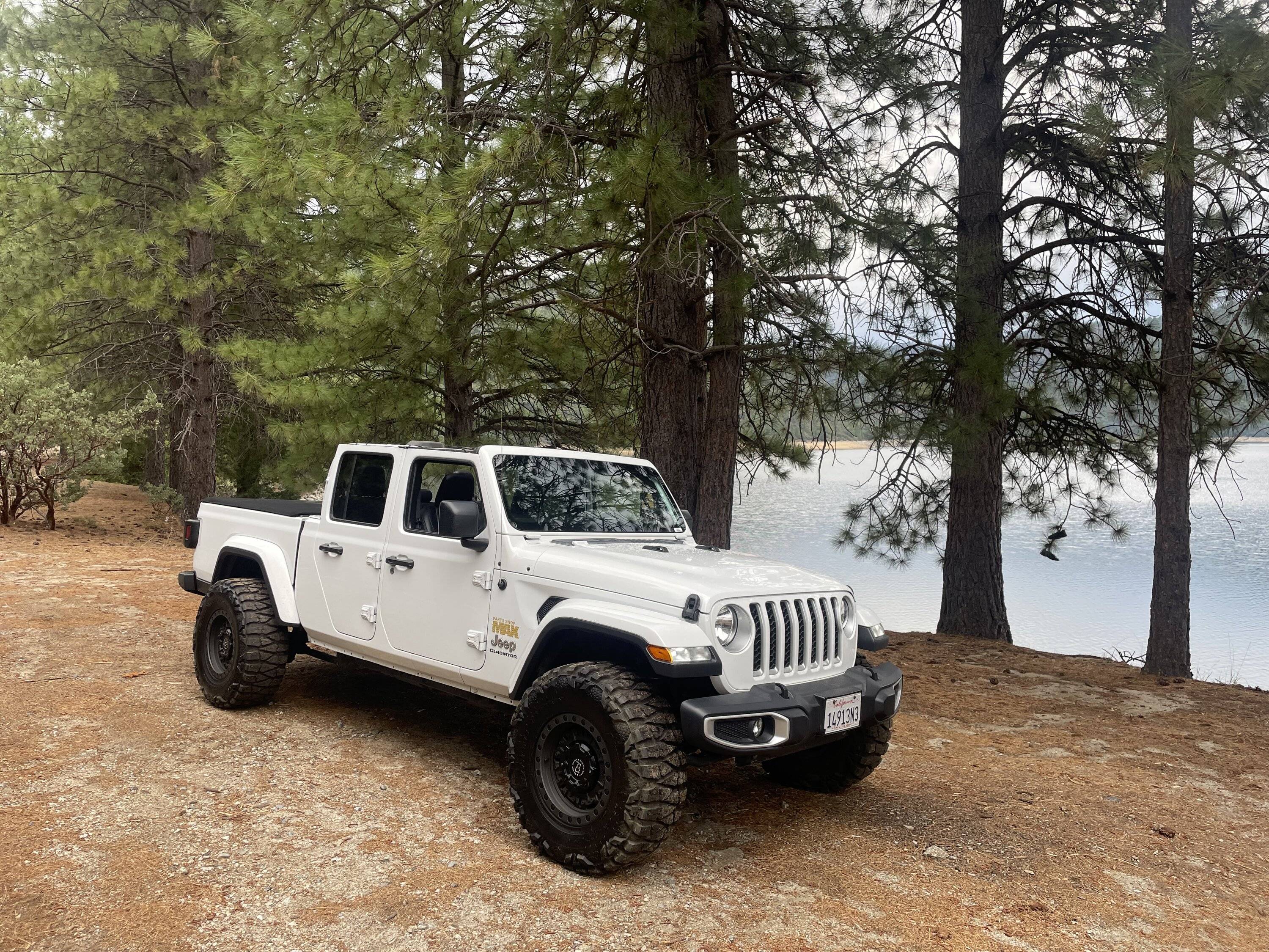 Jeep Gladiator 35” Looking Good 07858F21-5F05-40BD-AA46-AF61DB3965BF