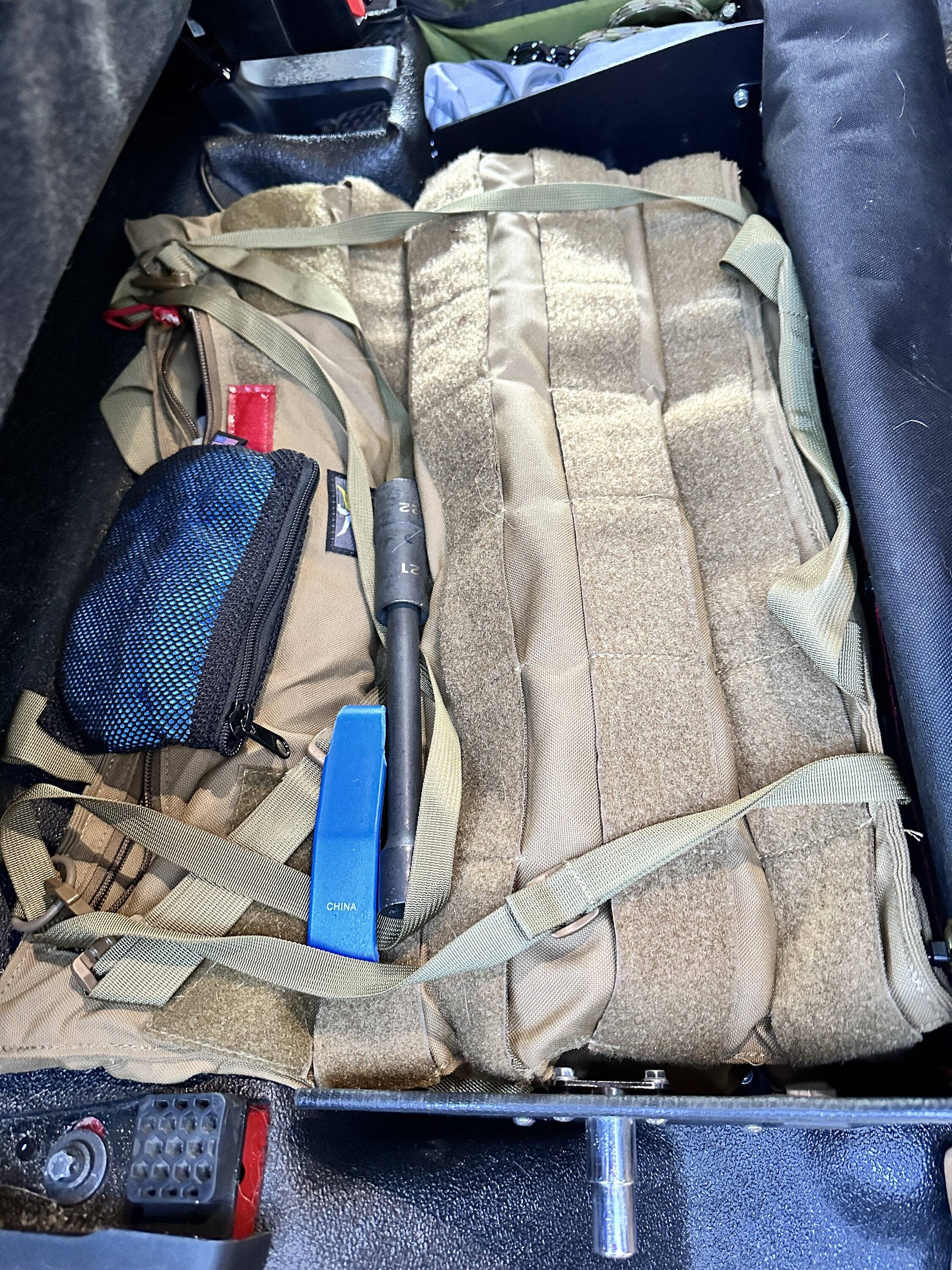Jeep Gladiator Locking Rear Seat IMG_2298