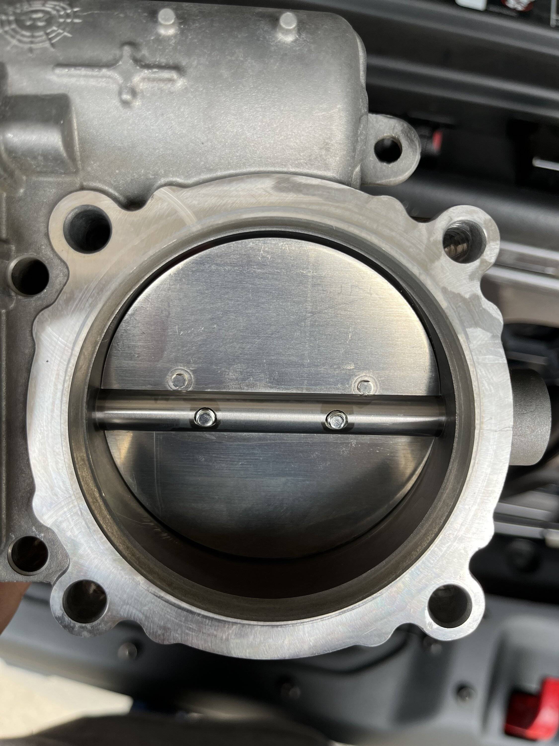 Jeep Gladiator Throttle Body Clean IMG_1110