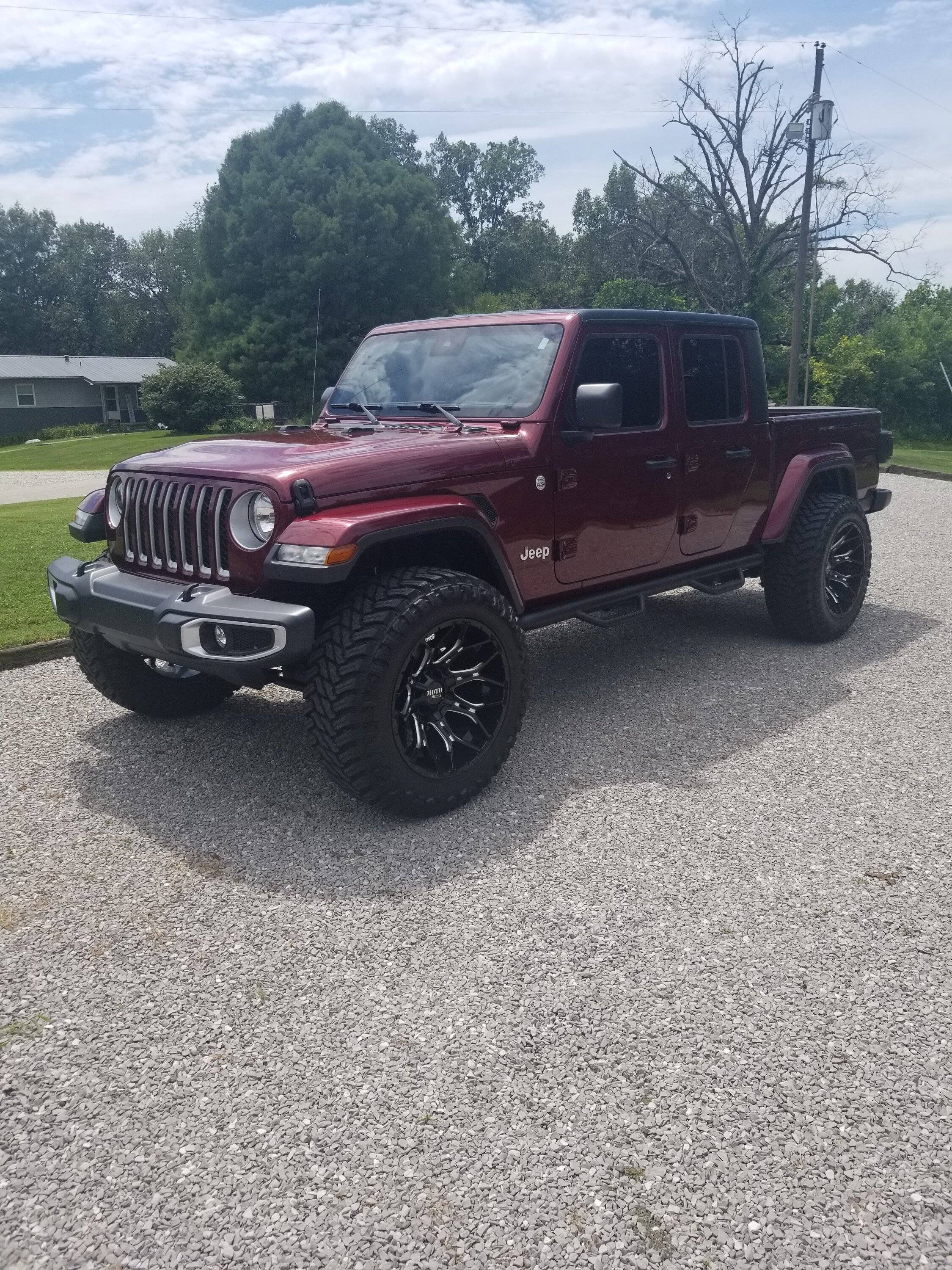 Jeep Gladiator Get 4 New 37's, Keep Using Factory 33 Spare? 20230806_134133