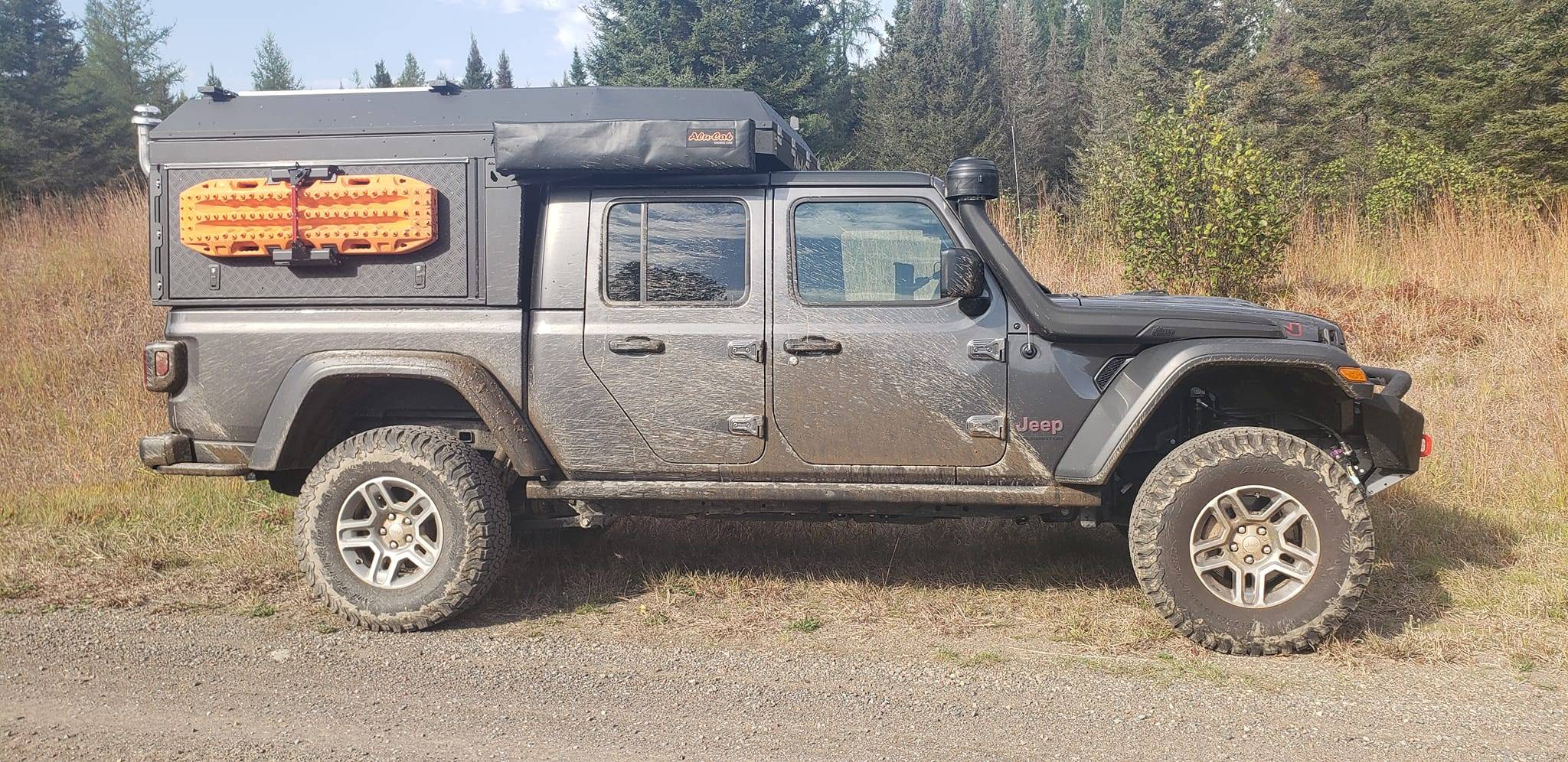 Jeep Gladiator My 2023 JT Rubicon "Adventure Vehicle" or Off-Road RV Build 385487067_10218698512612902_7110239753311485409_n