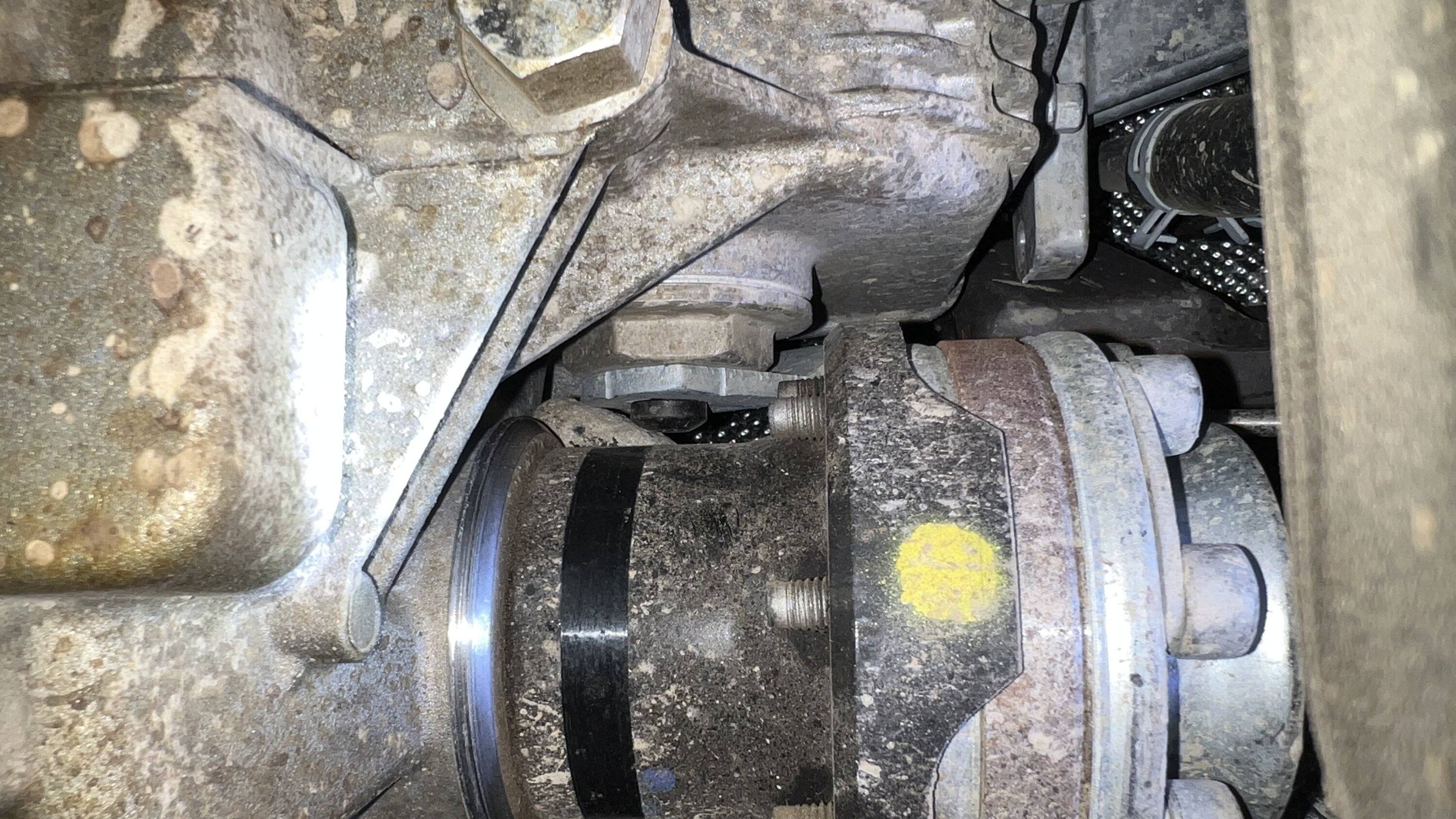 Jeep Gladiator CAN'T SHIFT IN TO LOW RANGE ANYMORE (update: now working). IMG_9078 2.JPG