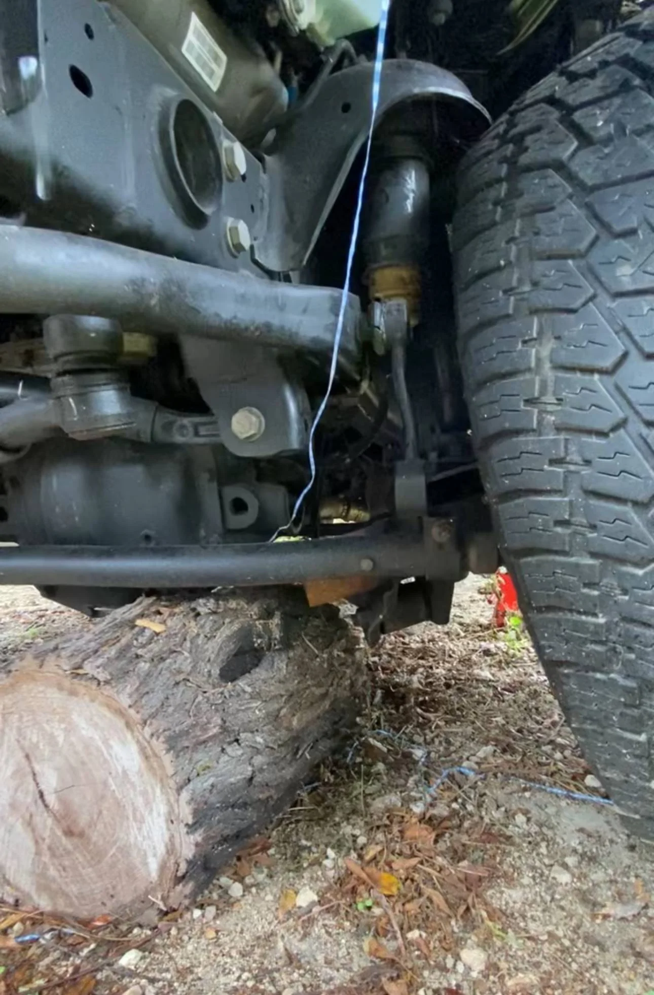 Jeep Gladiator Can I install a front axle with wide track ? IMG_0282
