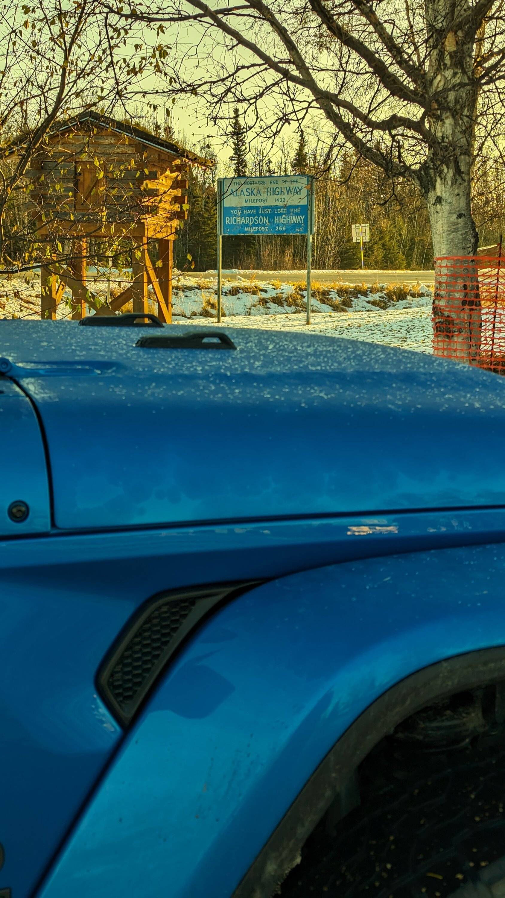 Jeep Gladiator Alaska Daily Drivers: Hydro Blue 80A and Bright White JTR PXL_20231015_175136271