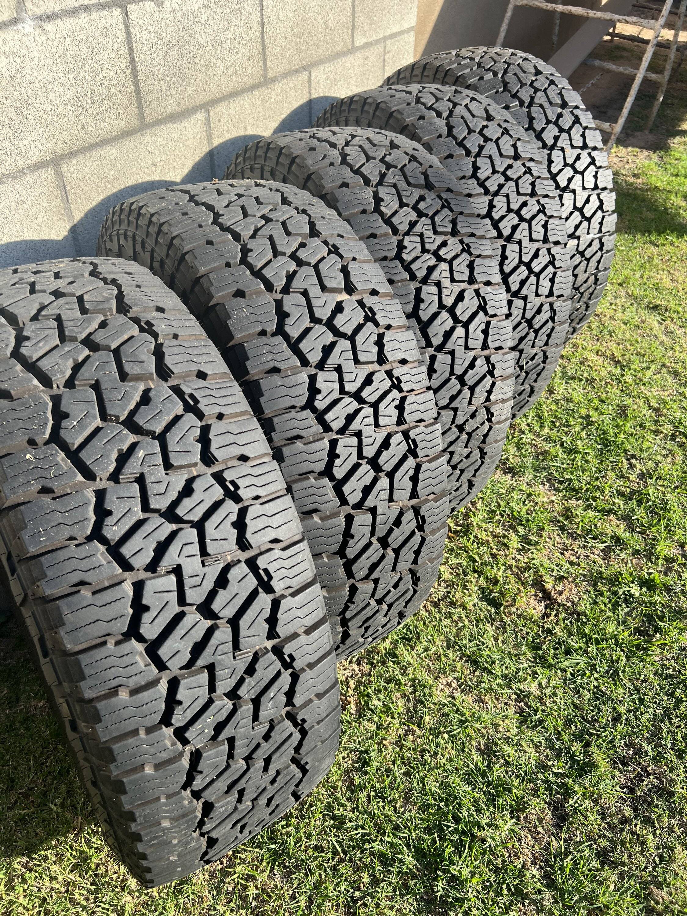 Jeep Gladiator 2023 Gladiator Rubicon Tires and Wheels…. IMG_7700
