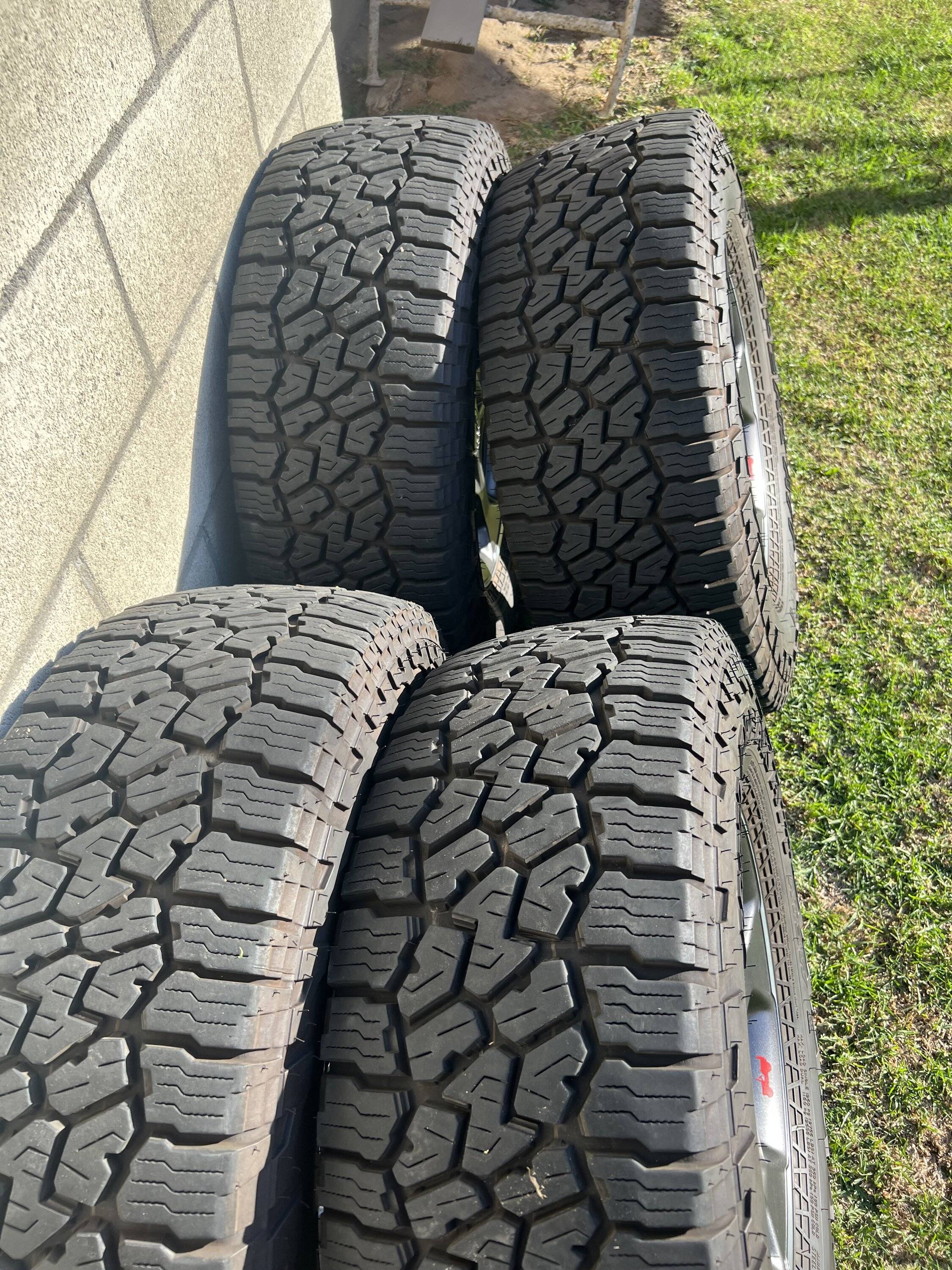 Jeep Gladiator 2023 Gladiator Rubicon Tires and Wheels…. IMG_7705