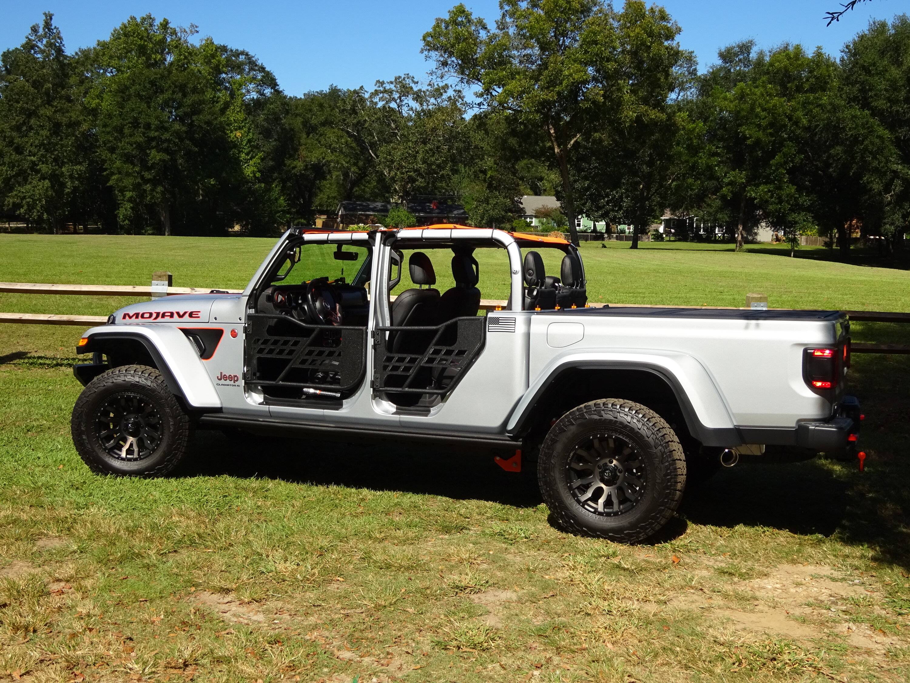 Jeep Gladiator Which Gladiator are you buying? DSC02226.JPG
