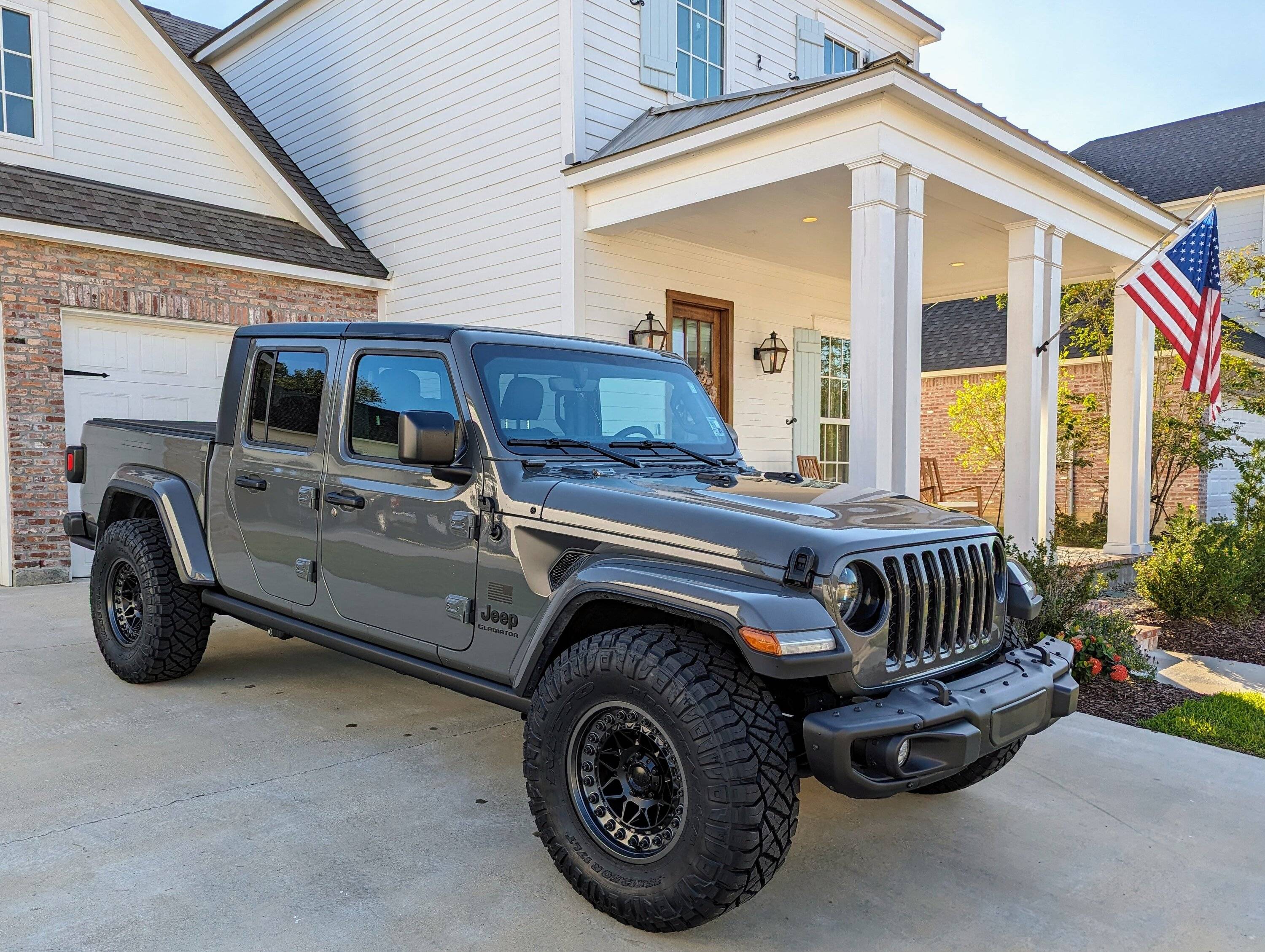 Jeep Gladiator STING GRAY Gladiator JT Club PXL_20231013_213848266~2