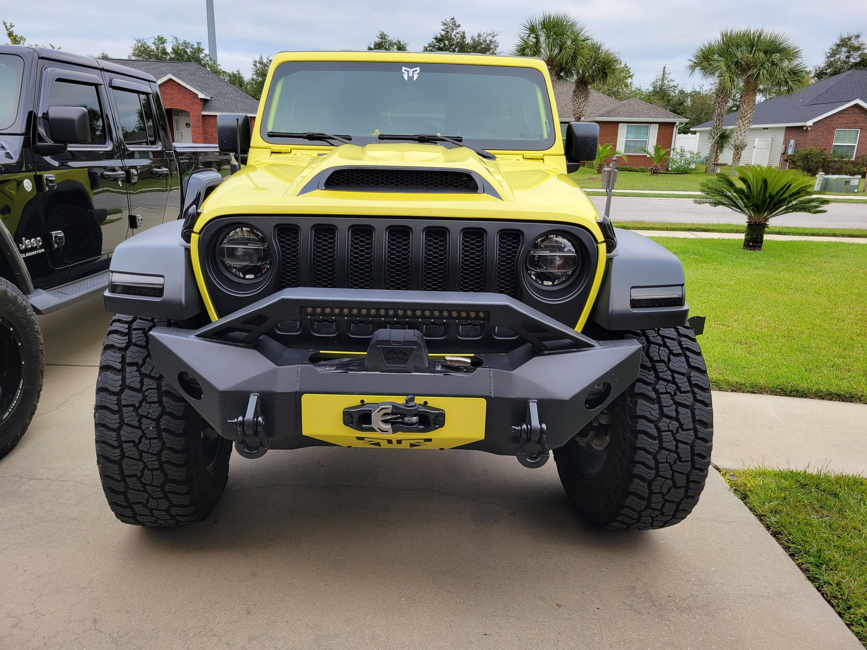 Jeep Gladiator Front winch bumper for Jeep gladiator 20231013_170842