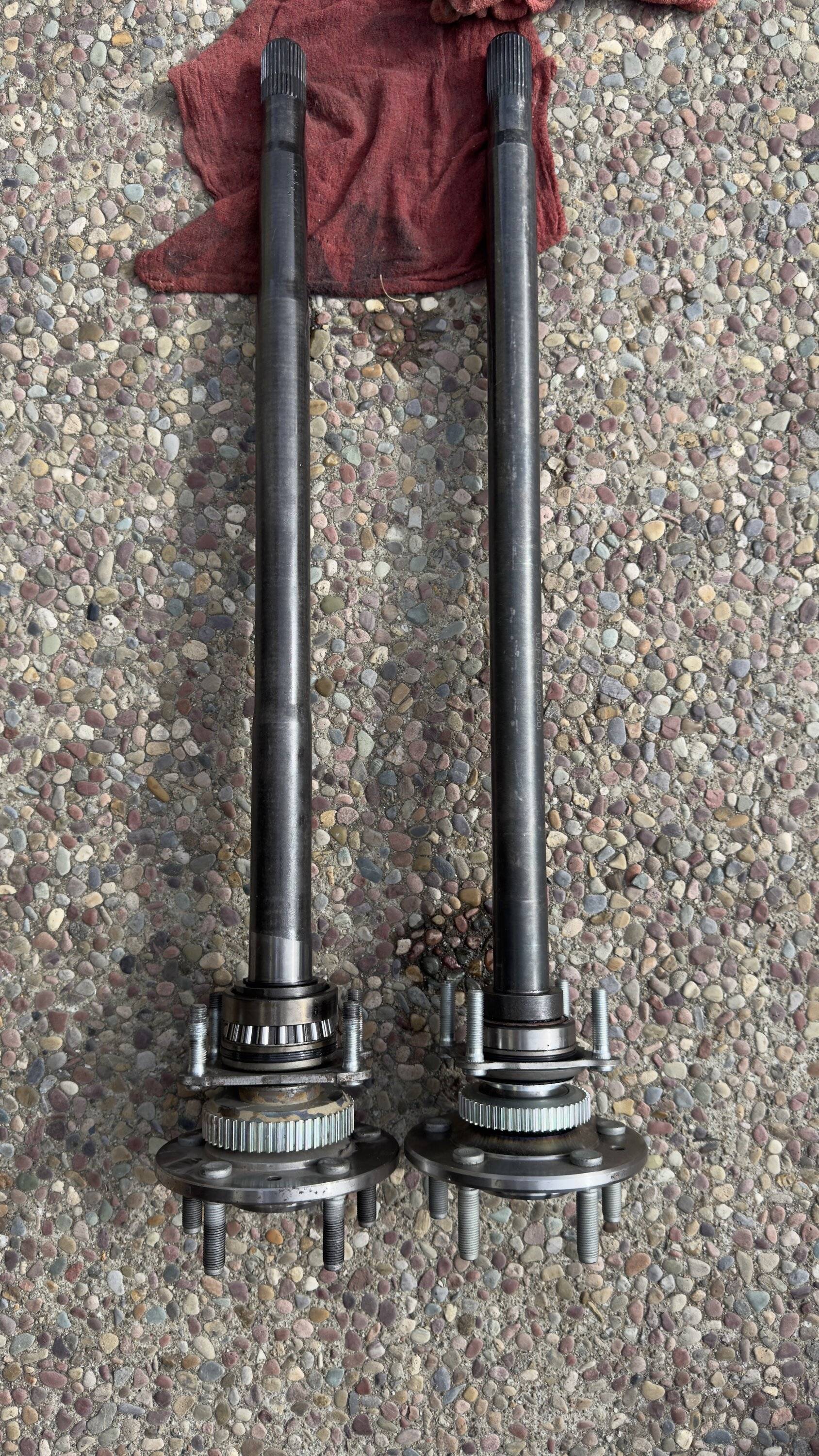 Jeep Gladiator Dana Spicer Rear Chromoly Axle Shafts IMG_6669