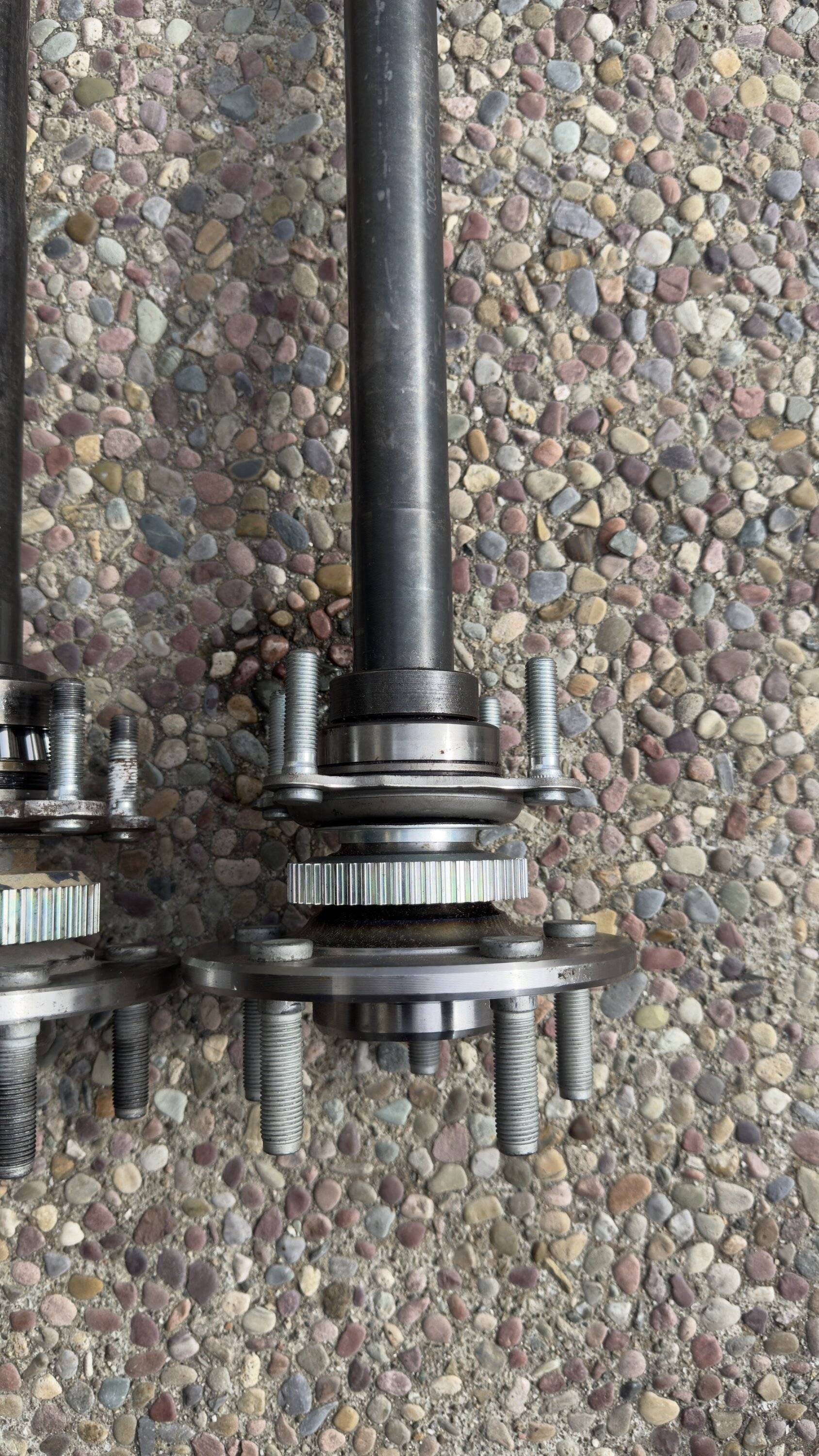 Jeep Gladiator Dana Spicer Rear Chromoly Axle Shafts IMG_6671