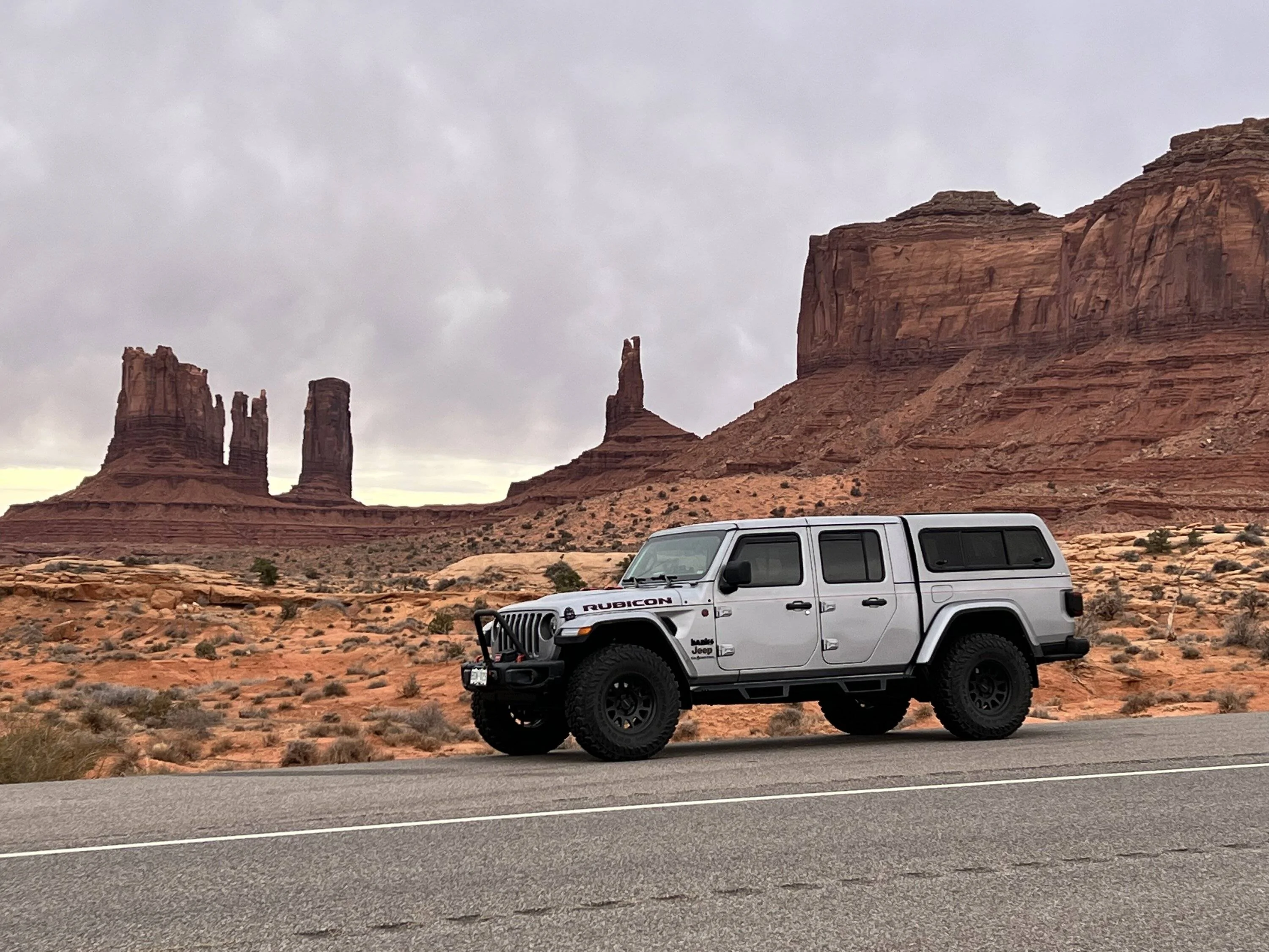 Jeep Gladiator Gladiator Glamour Shots 1697516465633