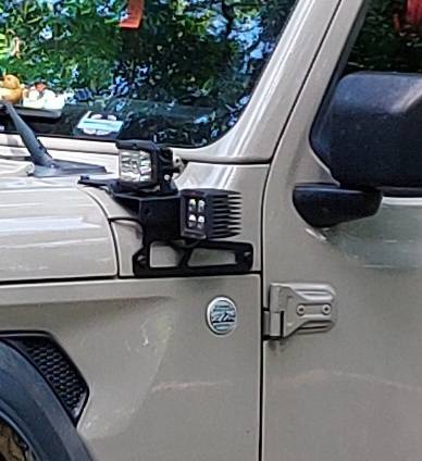Jeep Gladiator Cowl/A Pillar light mounts? 20231017_144926