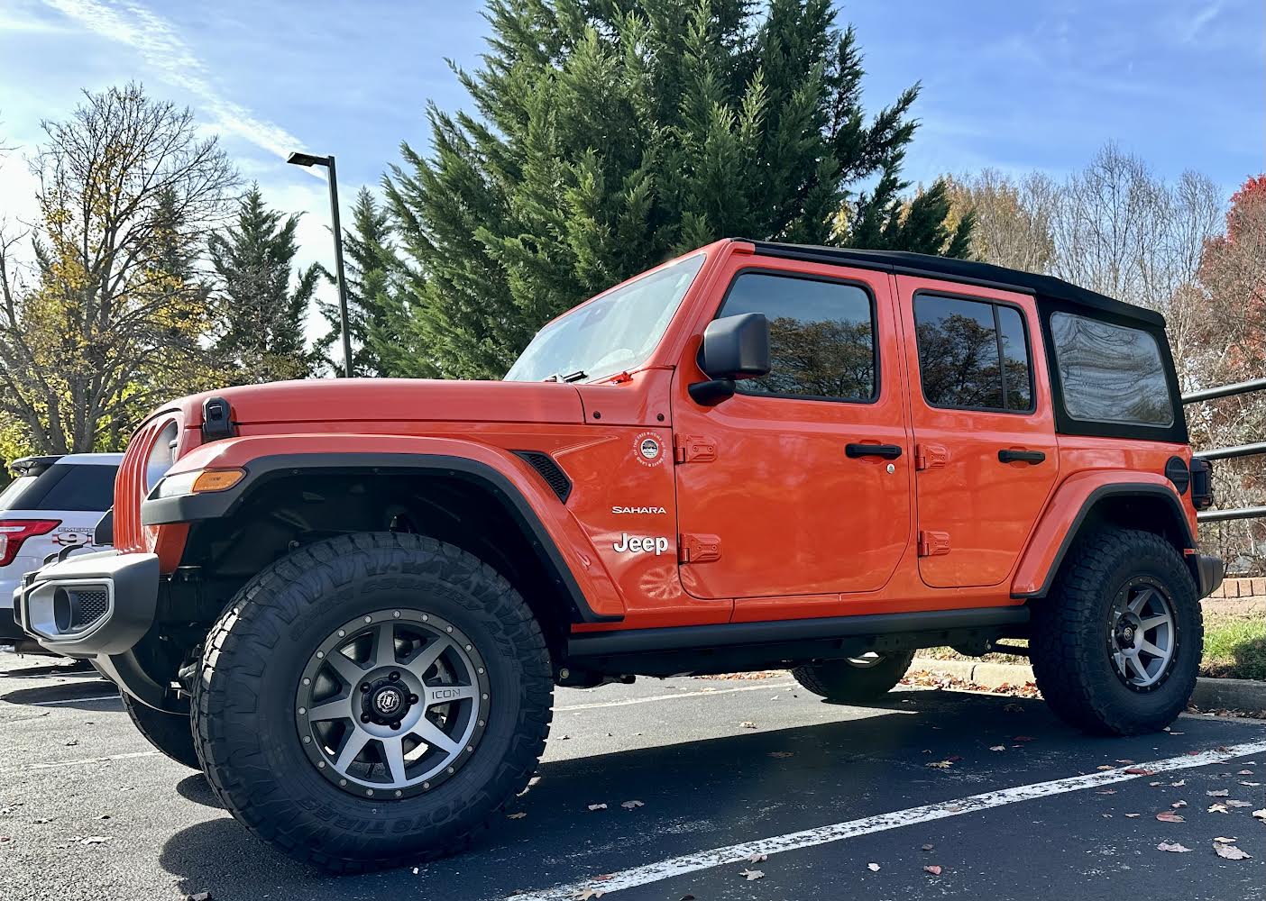 Jeep Gladiator Gladiator or Wrangler?? IMG_1757