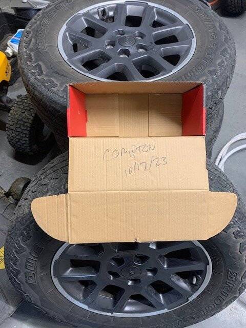 Jeep Gladiator 2020 Overland wheels with tpms $150 near Front Royal VA wheels 1