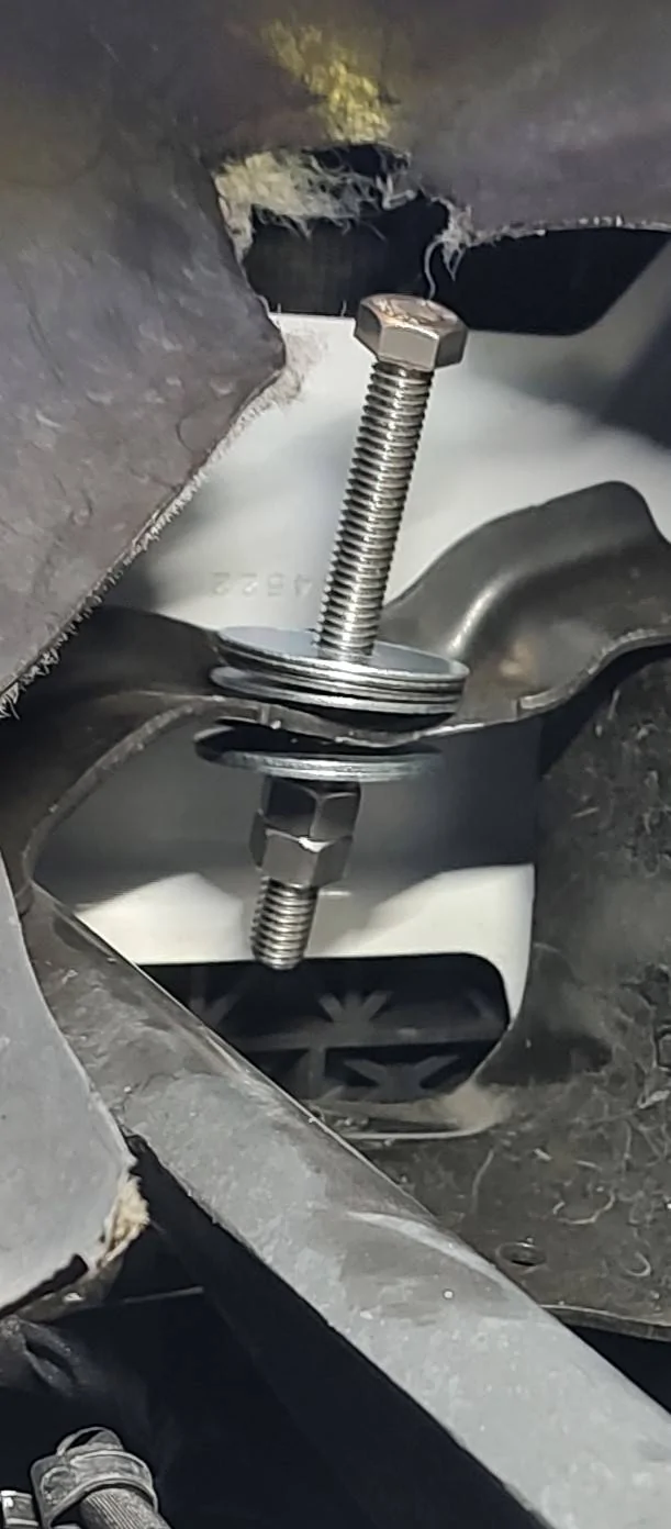Jeep Gladiator I accidentally Installed a rear shock in the front on my JT and now the upper mount is crushed and the correct shock wont go in. Help jt
