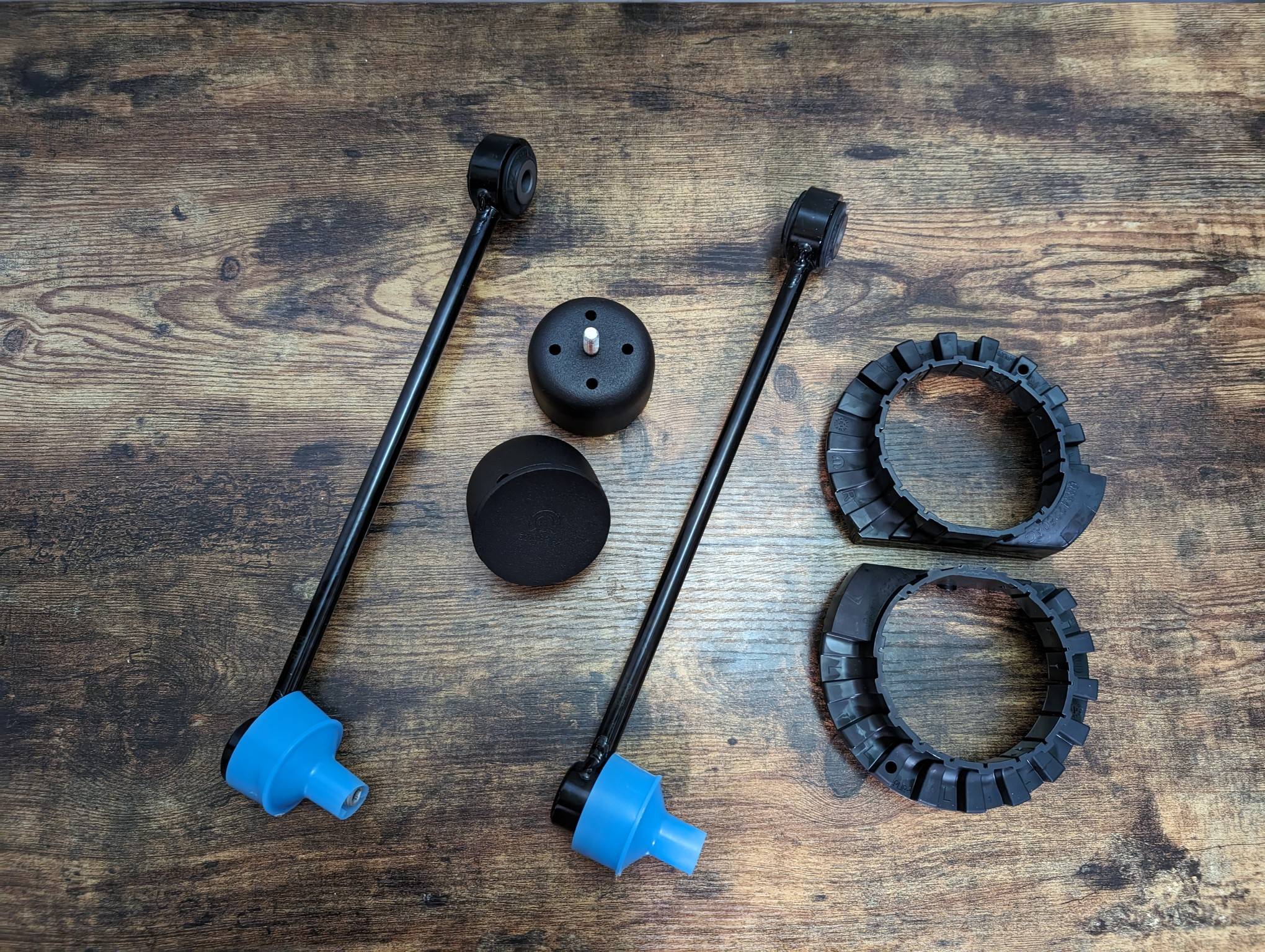 Jeep Gladiator Mopar 2" Lift - Fox vs. Bilstein Shocks PXL_20231018_005732927