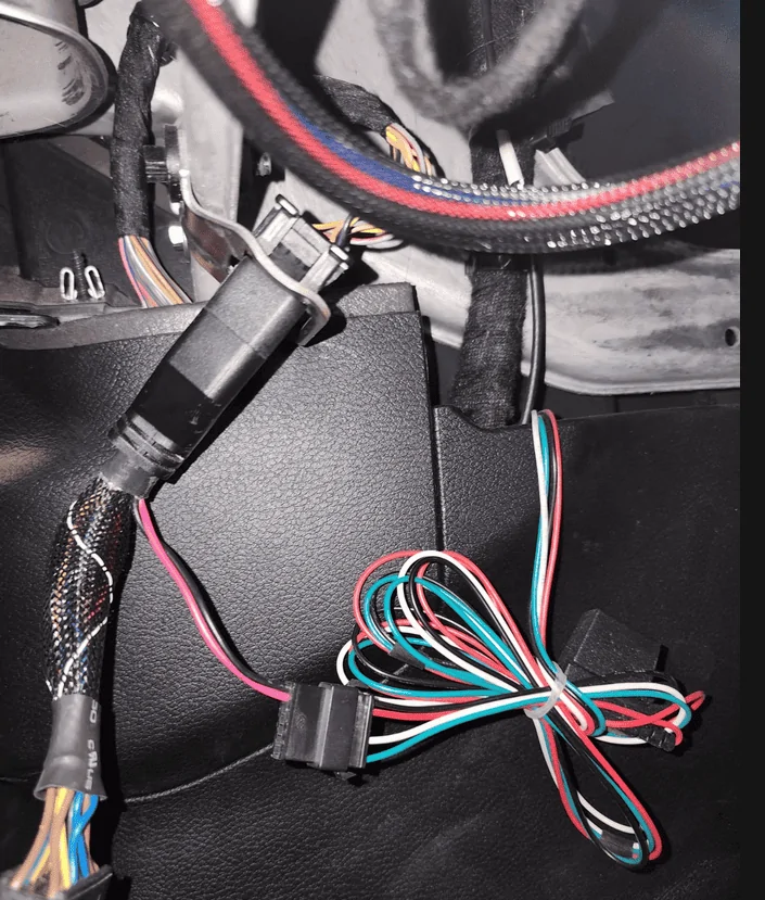 Jeep Gladiator Anyone know what these wires do? | 2021 Jeep Gladiator Sport S - Max Tow 2023-10-18_07h31_41