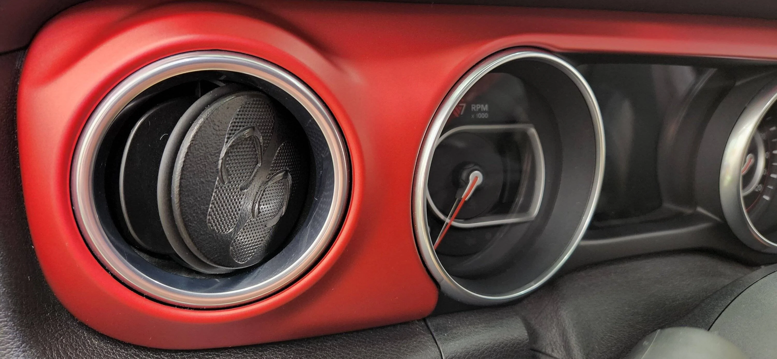 Jeep Gladiator ? ? BADGE Decor- Gladiator ? ? 20220820_083245
