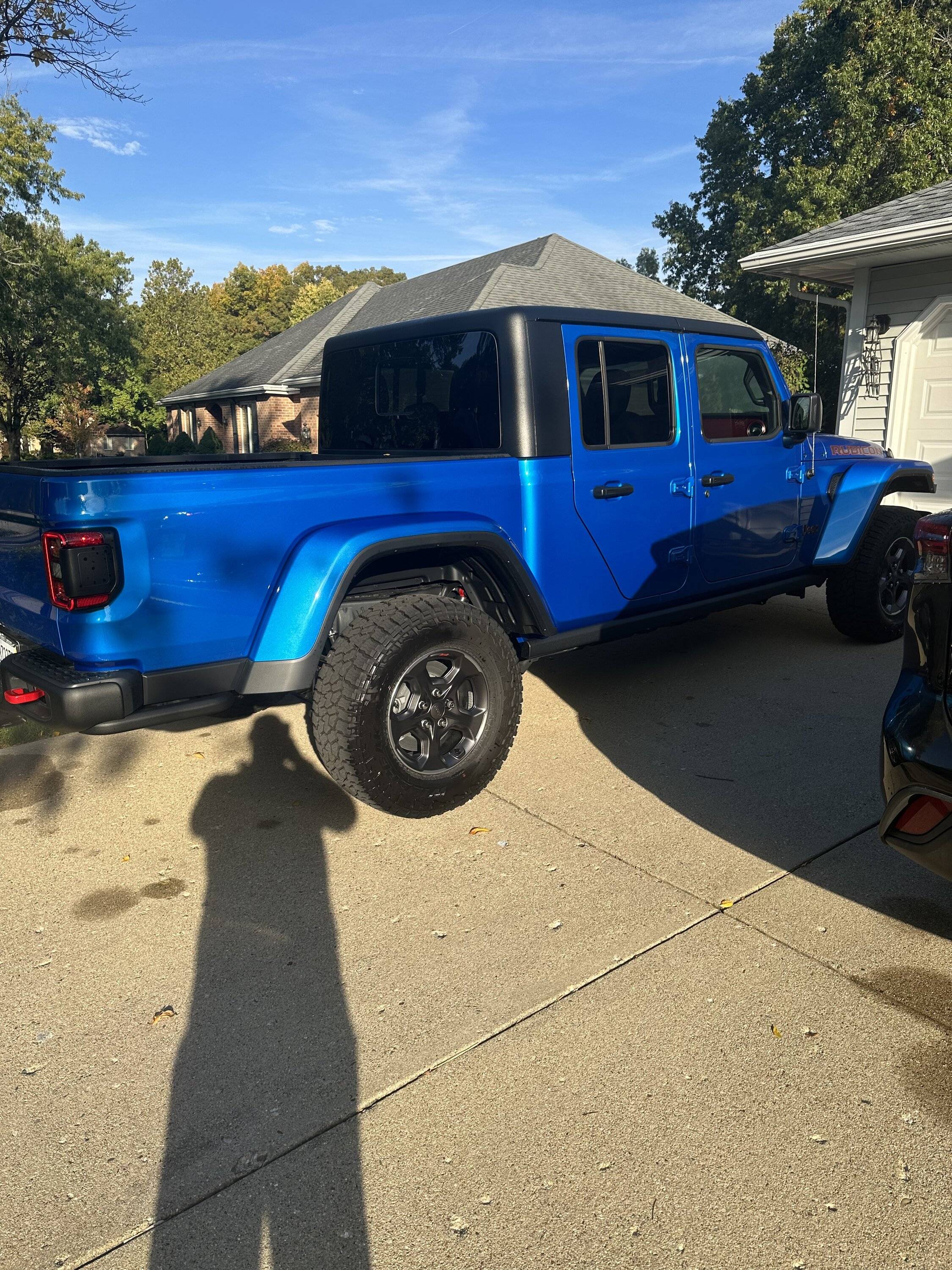 Jeep Gladiator Slow Burn (Bluey) IMG_2919