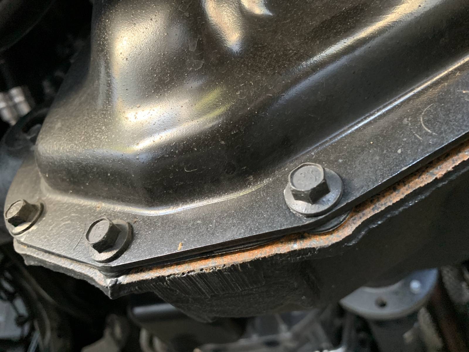 Jeep Gladiator Rust at 1800 Miles front_diff_01