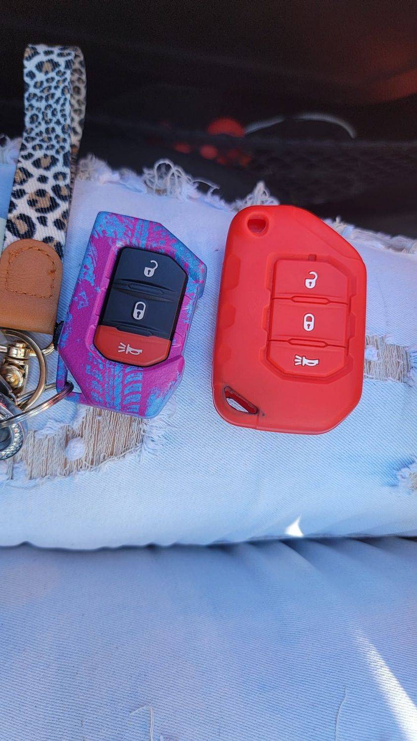 Jeep Gladiator ? ? Threedom Fob Scrapbook - Show us your "Threedom" Fob! 666799