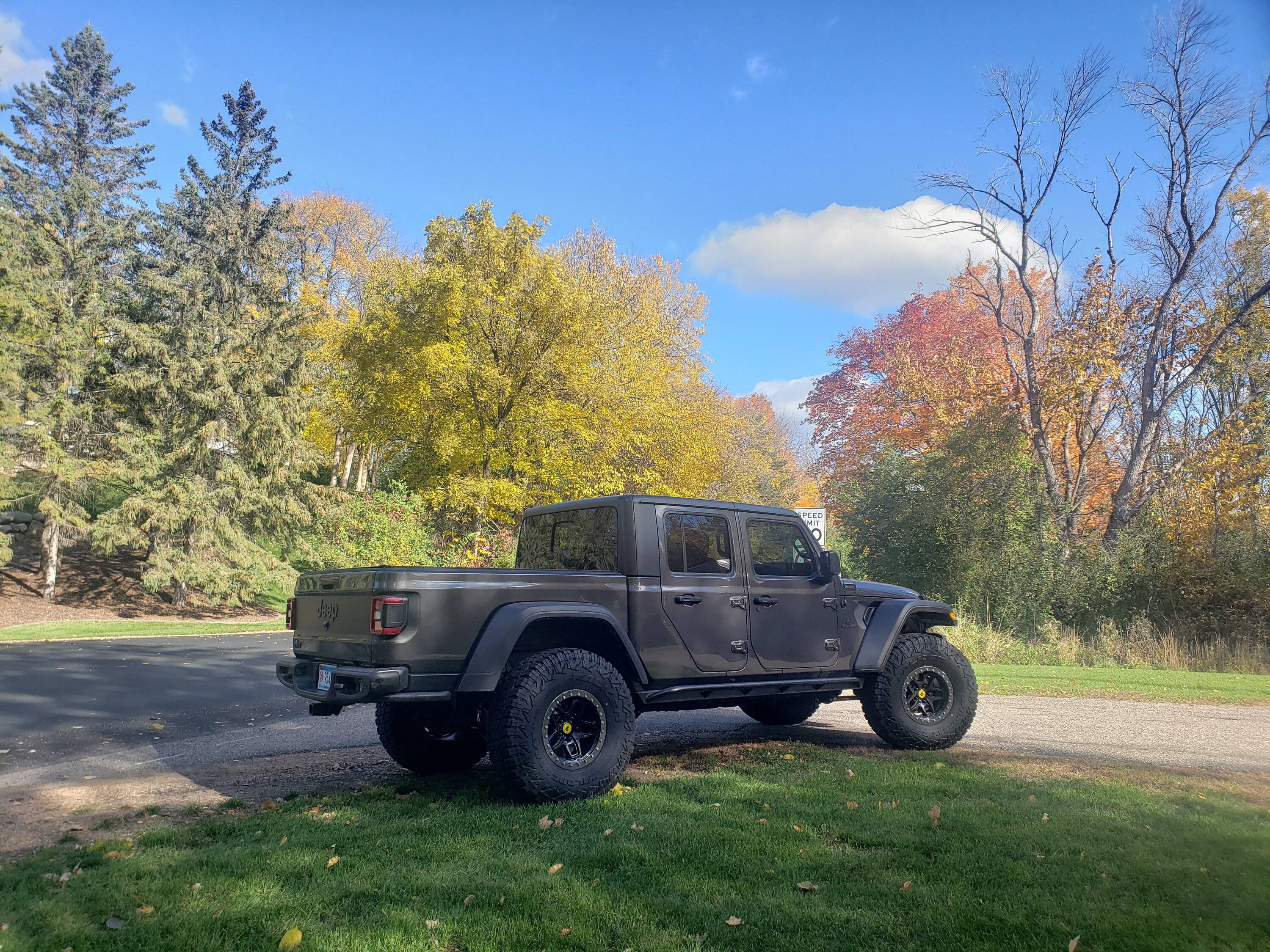 Jeep Gladiator 38's are the Goldilocks of tires (owner review) 20231021_120237