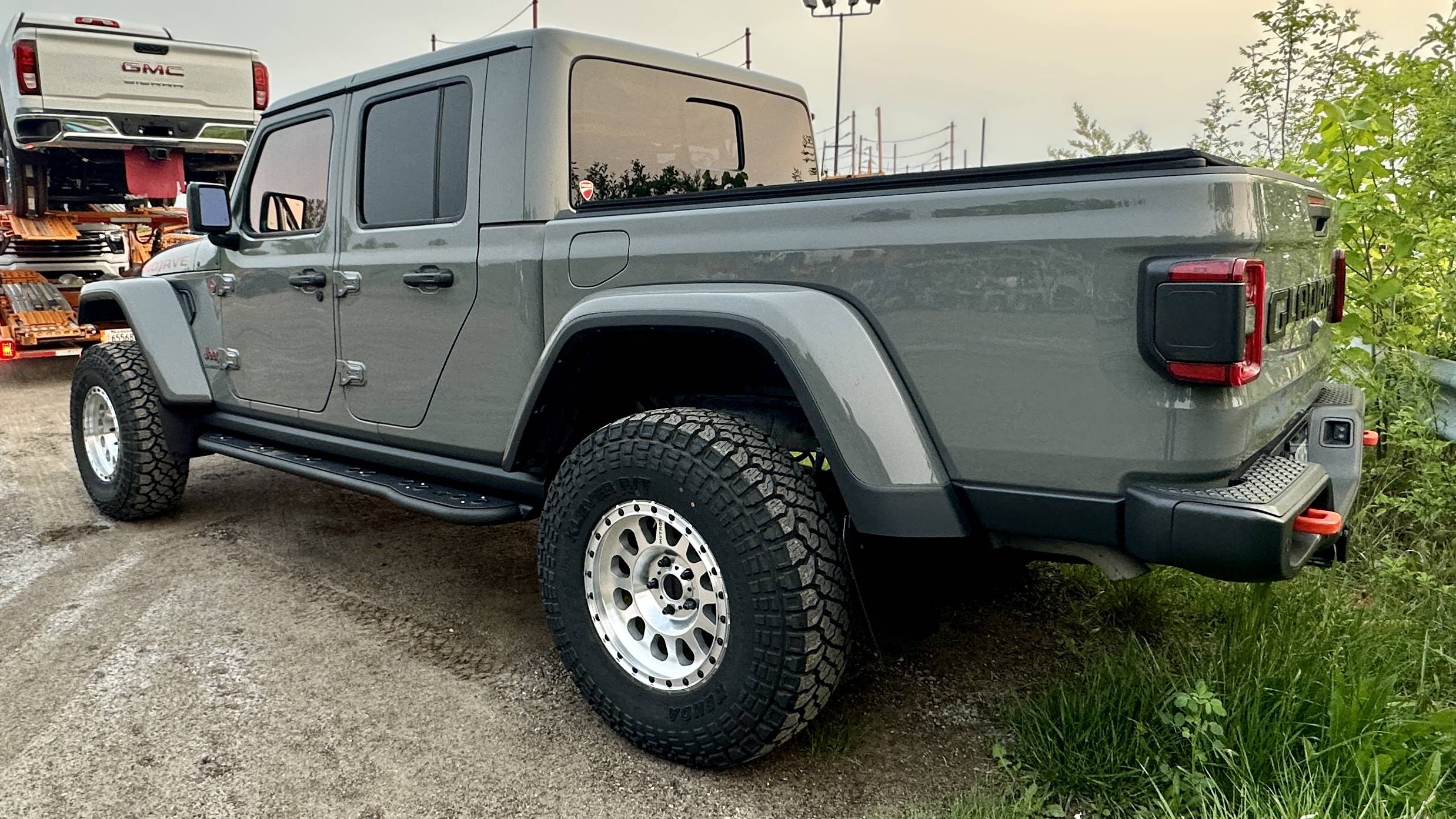 Jeep Gladiator 71.50 bore vs 78.10 IMG_3213