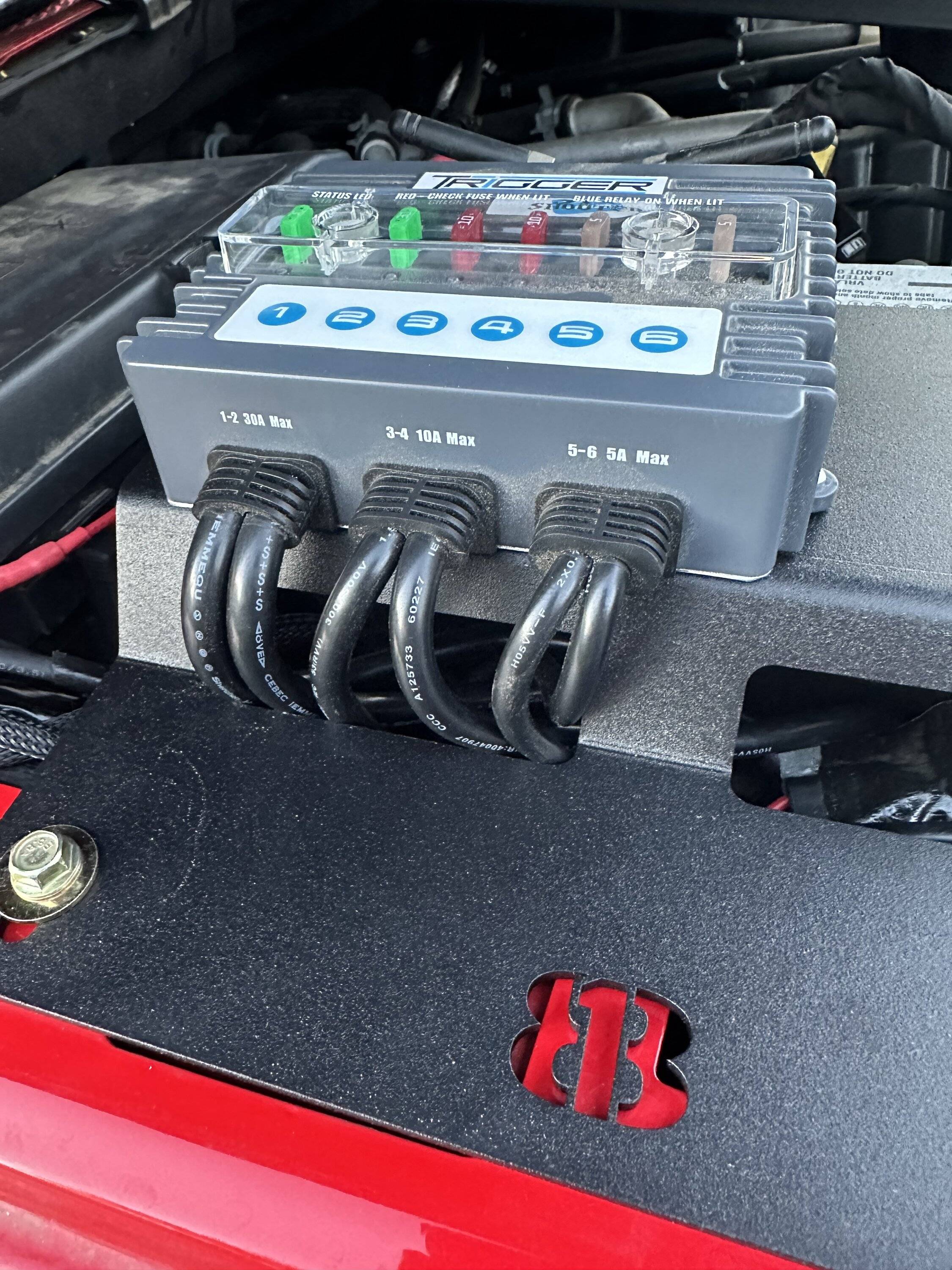 Jeep Gladiator ARB dual compressor rear seat install with 4XE air conversion cowl. IMG_0600