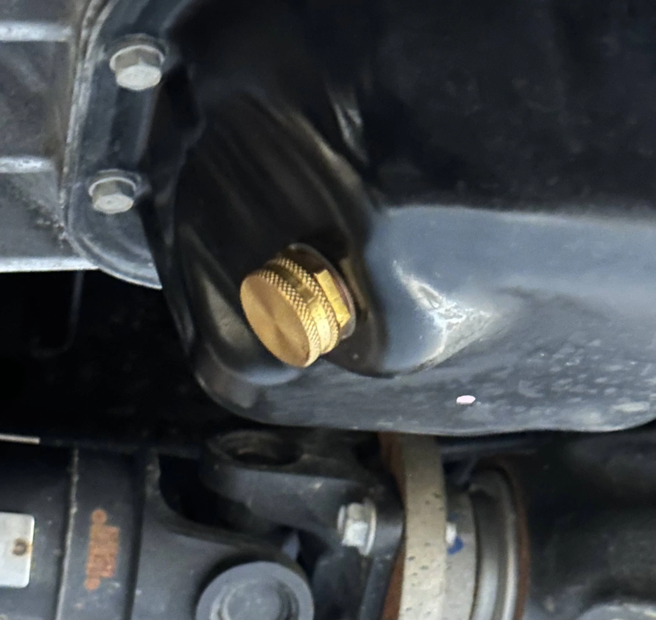 Jeep Gladiator Best oil drain pan for me??  Best filter?? 1698088804171