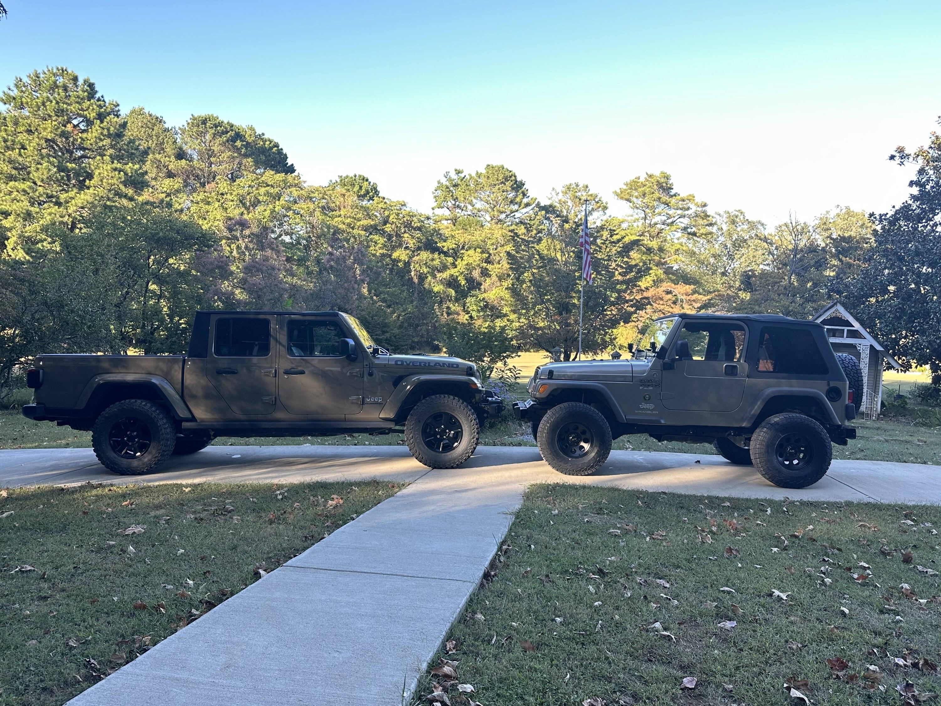 Jeep Gladiator First Accident. Need recommendation for replacement parts IMG_1505