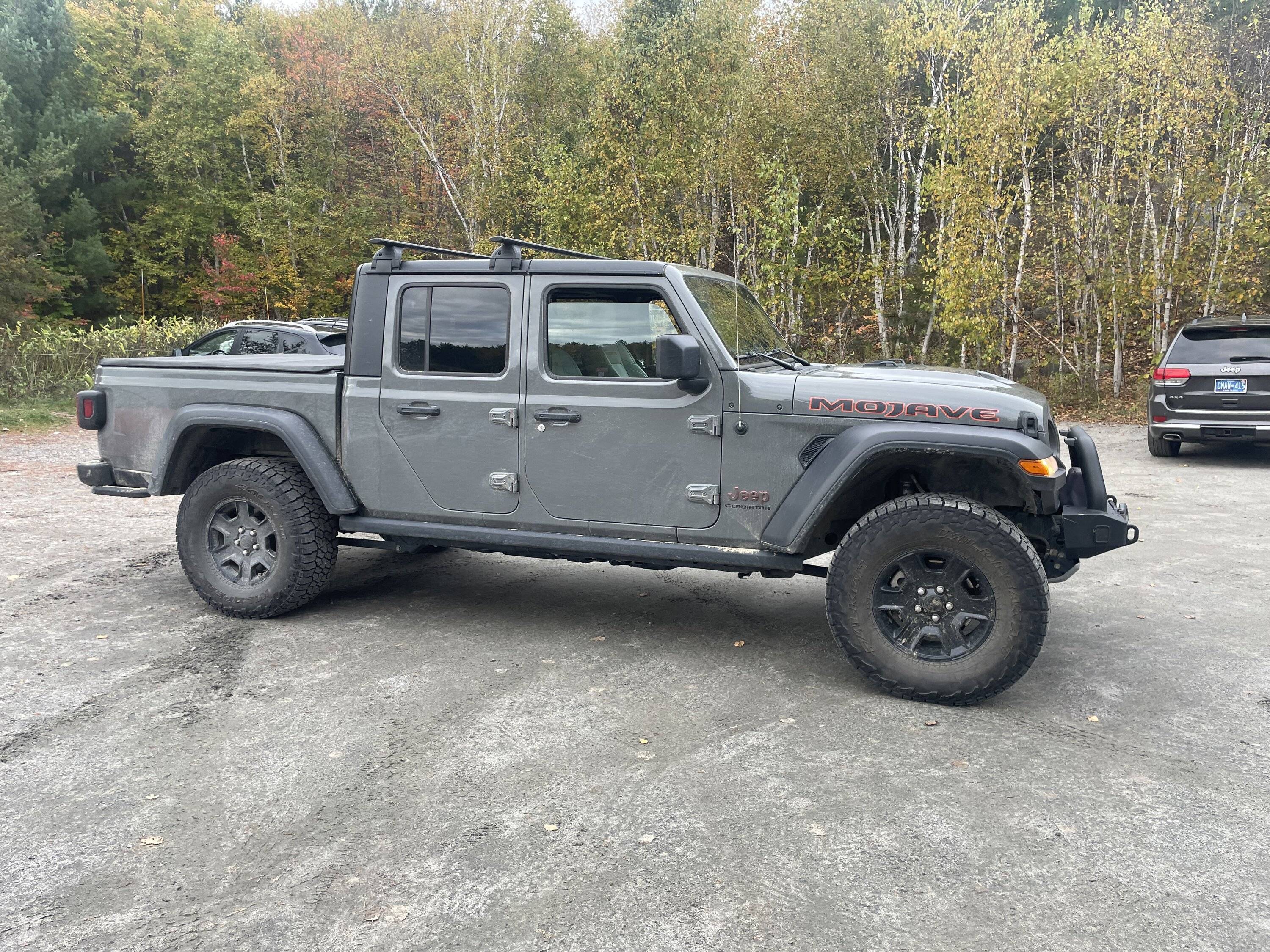 Jeep Gladiator Bought my 2022 Mojave on Saturday F3A607E2-0A73-4090-8C8B-FFDAA386BE89