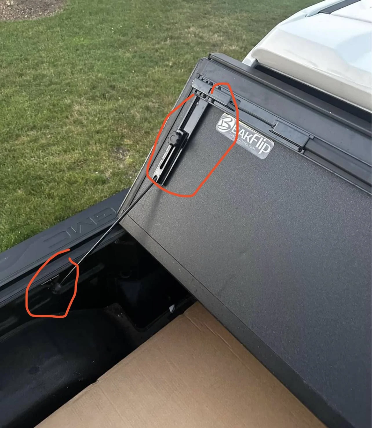 Jeep Gladiator Bakflip MX4 - need help trying to add prop rods to Mopar cover Cover Photo