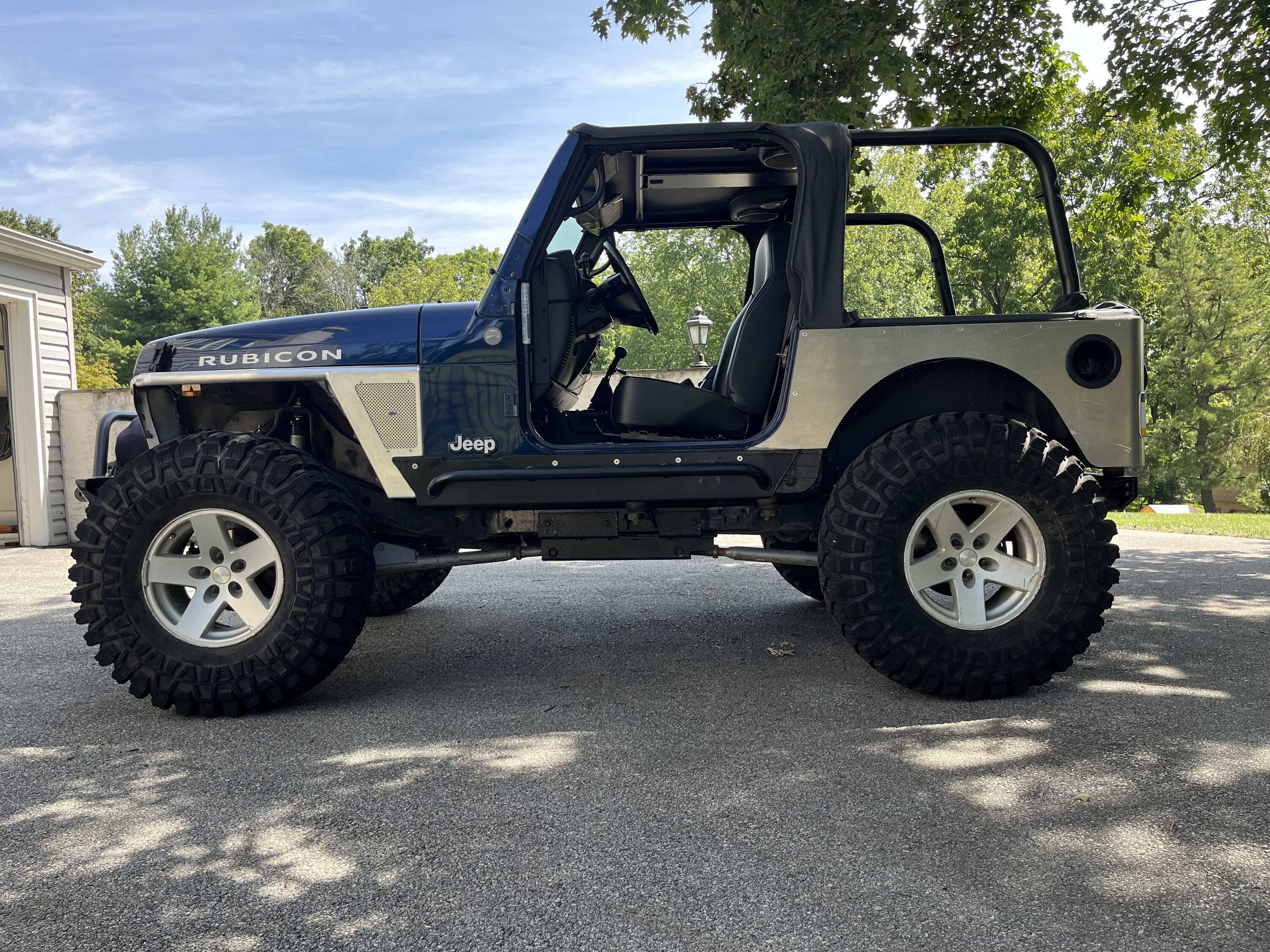 Jeep Gladiator First Accident. Need recommendation for replacement parts 1698166507580