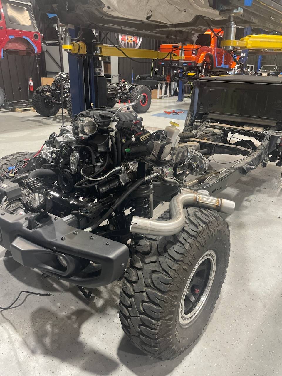 Jeep Gladiator AMW 392 Gladiator in the works AMW7