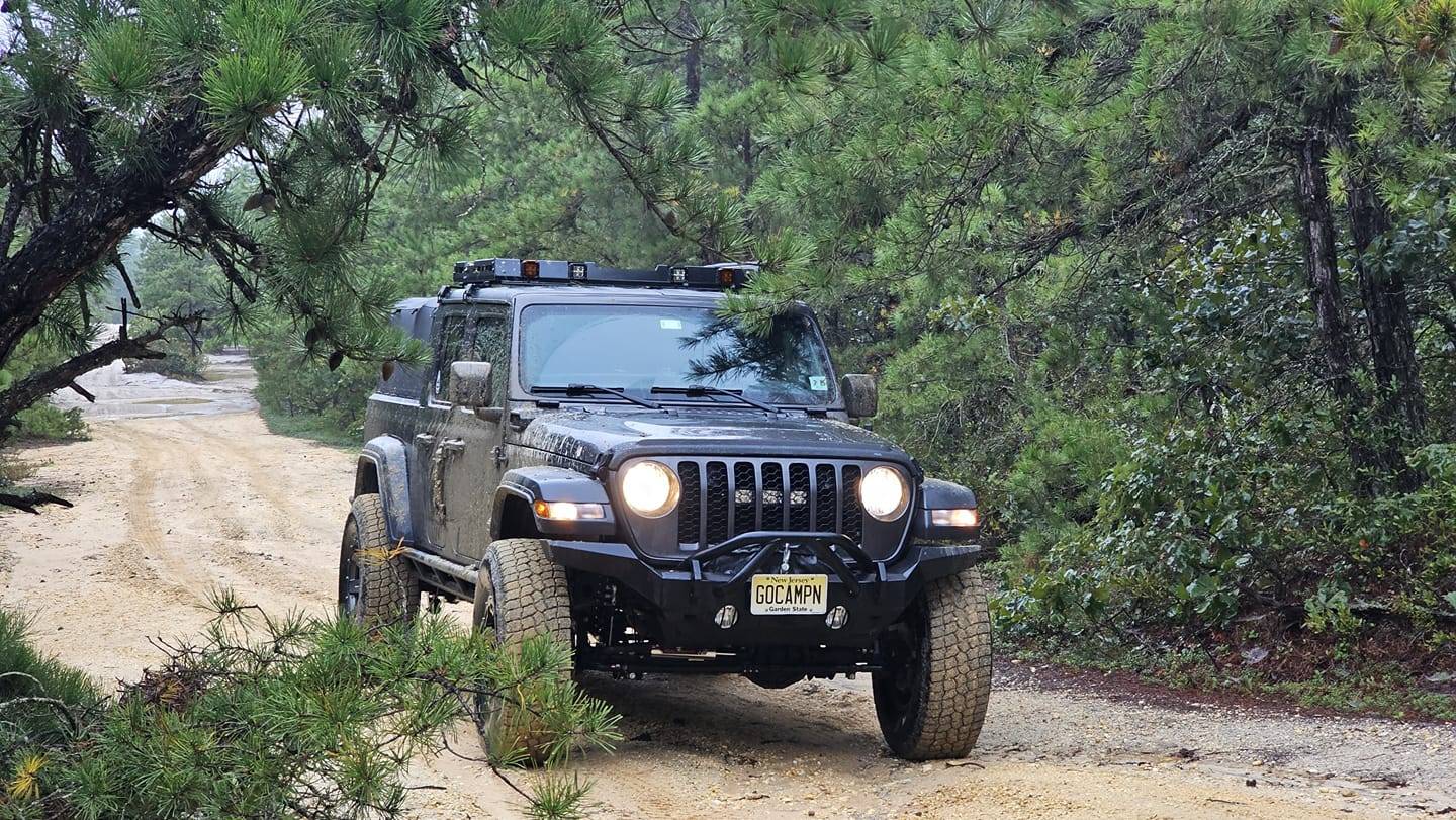Jeep Gladiator This weekend! Northern Virginia Meet 10/29 381962412_304250608888823_5310445992413191845_n