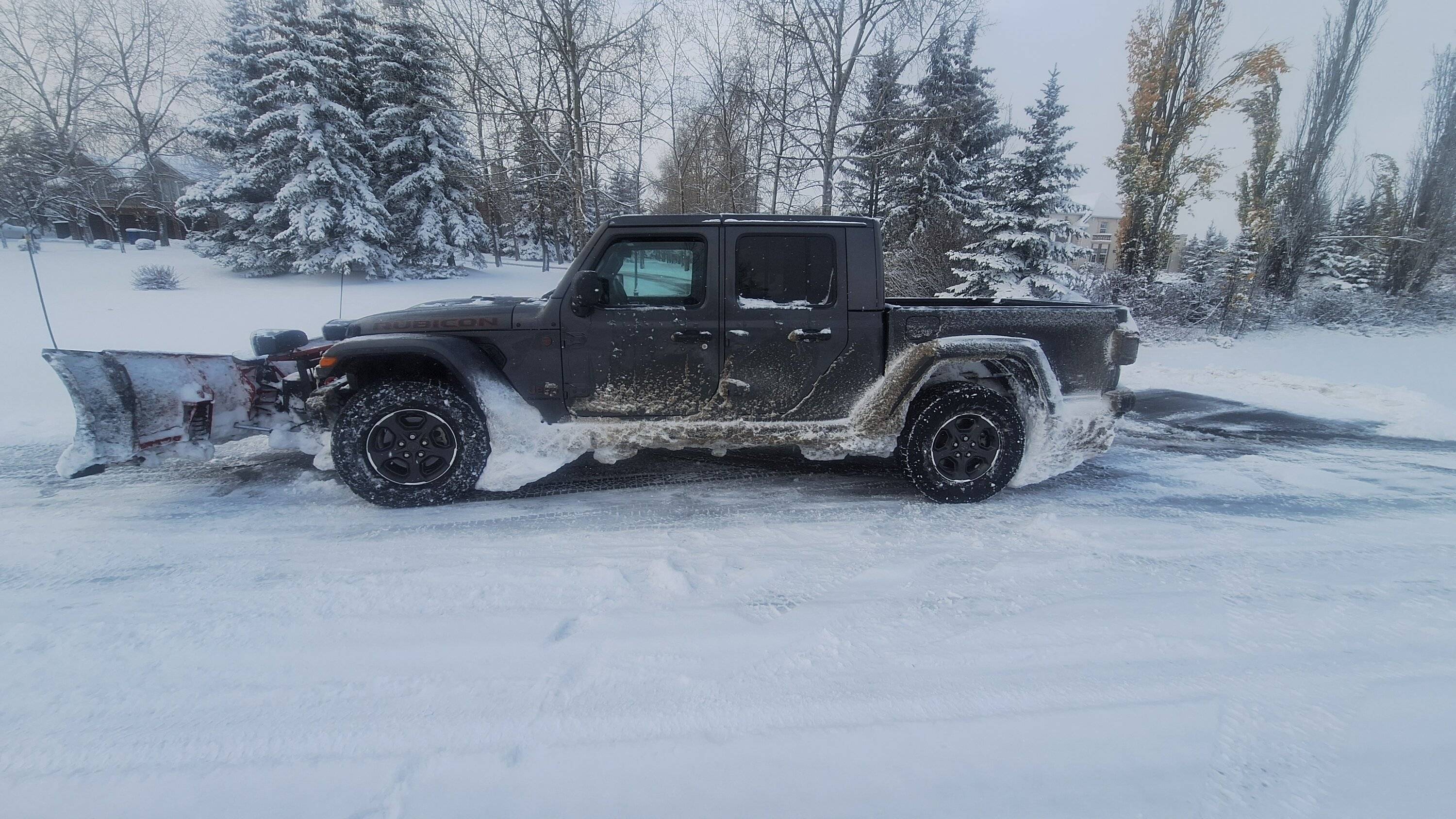 Jeep Gladiator Great little plow truck 20231024_153112