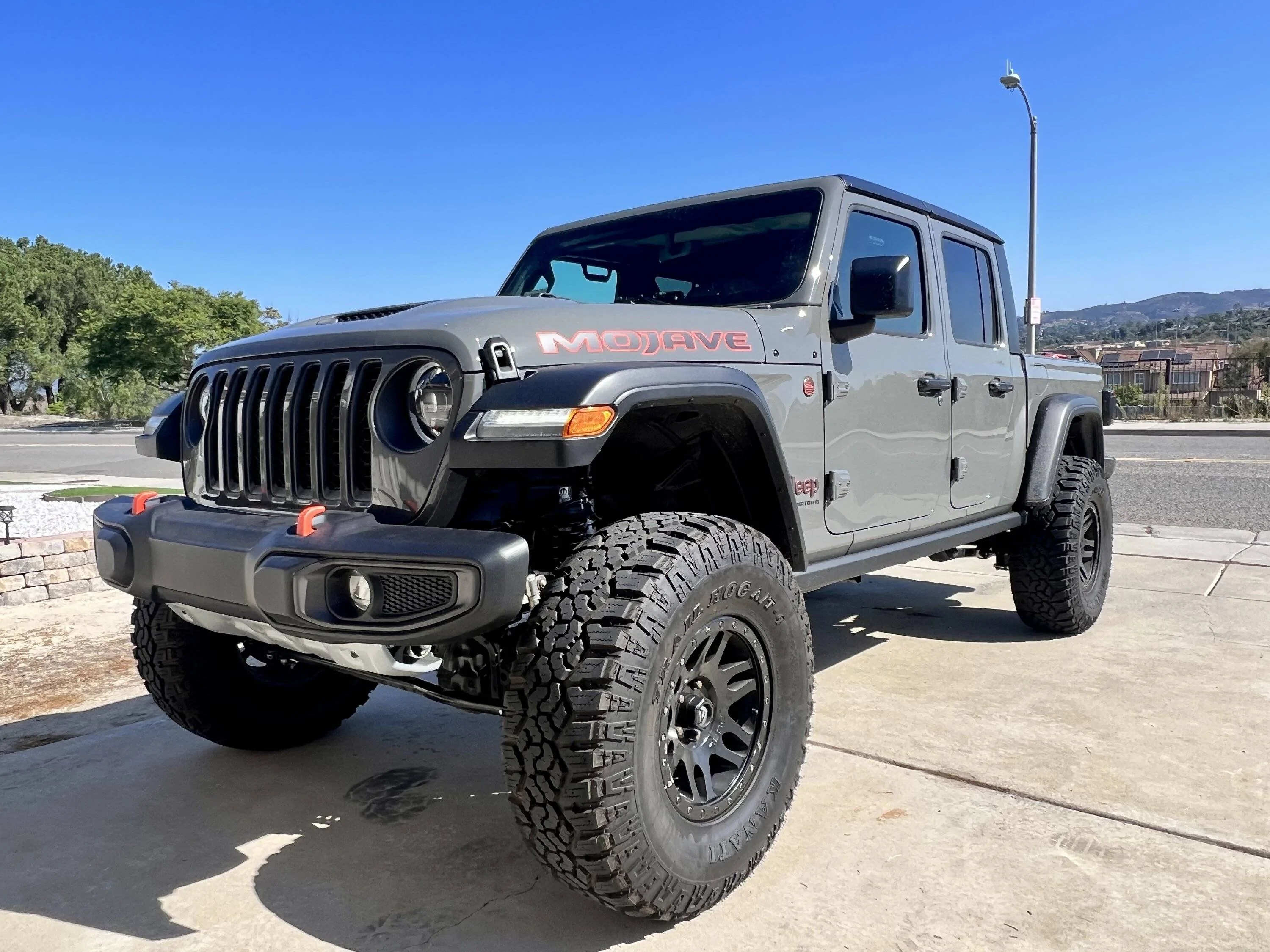 Jeep Gladiator STING GRAY Gladiator JT Club IMG_6227