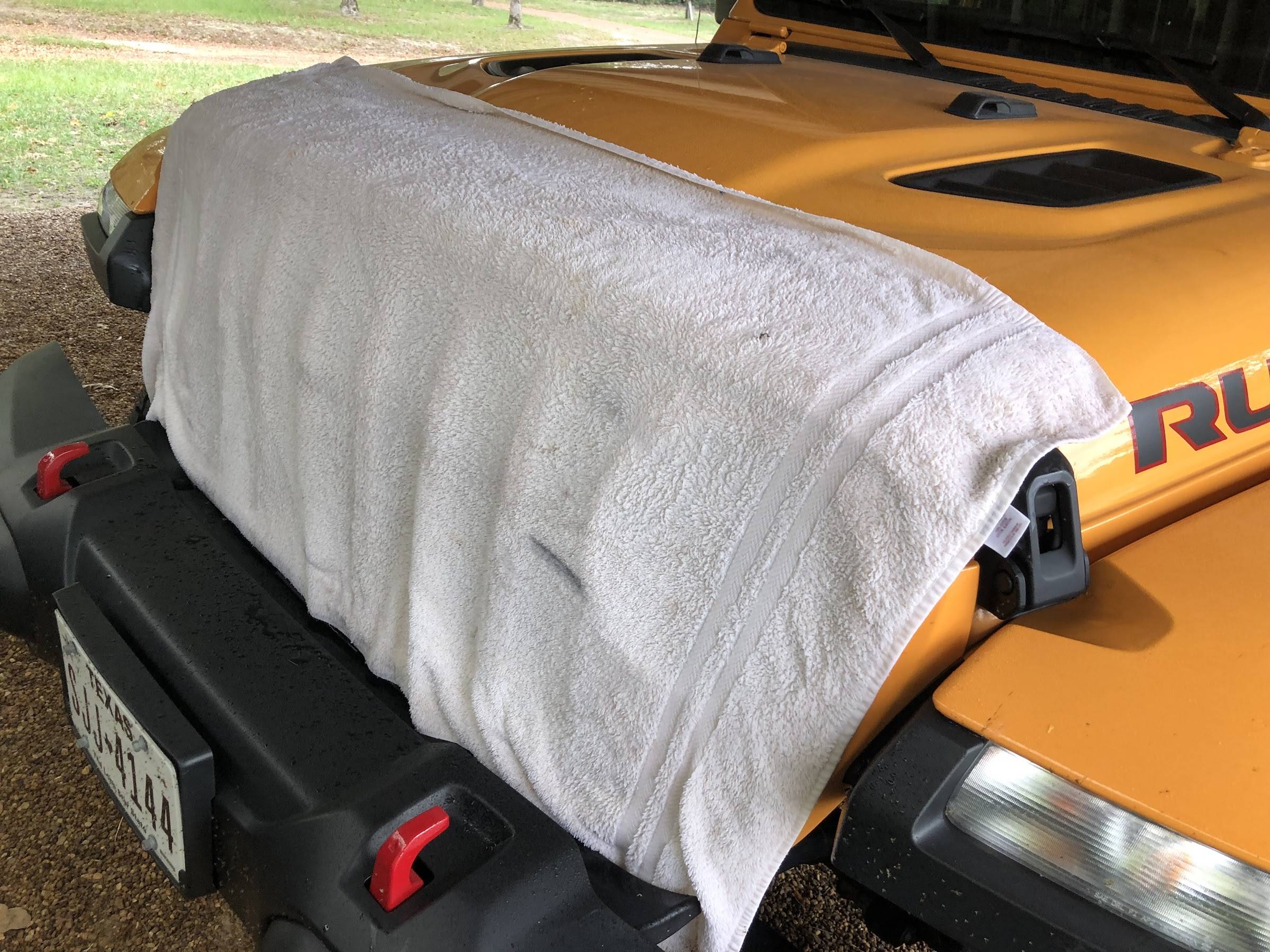 Jeep Gladiator Best way for cleaning bugs off windshield/grille cE0sIbdSeNWeU7zPl_cpM59zSWBOC8yMrIQyNe4KO9rC=w2400