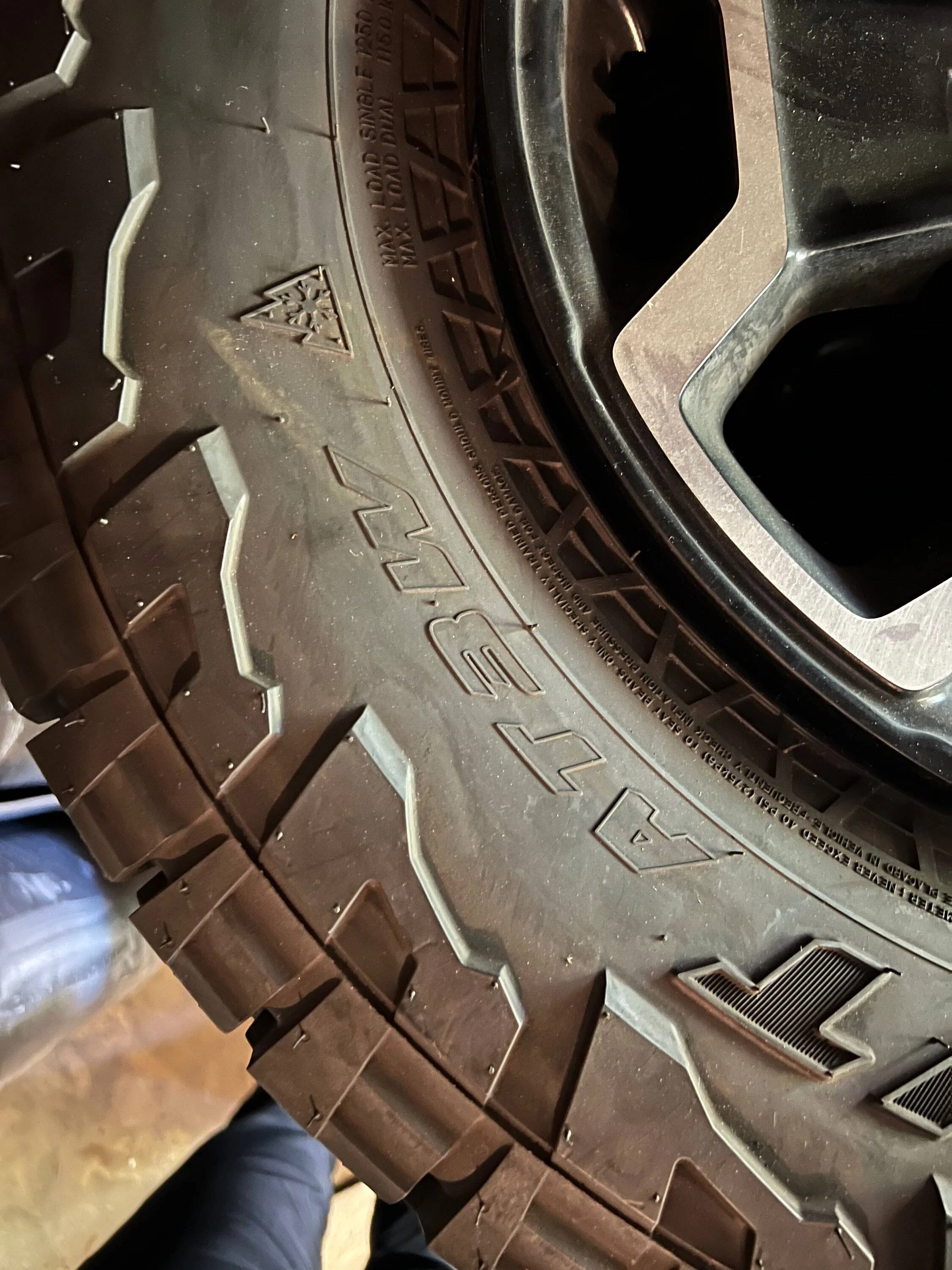 Jeep Gladiator Rubicon Wheels w/ Falken Tires IMG_2469