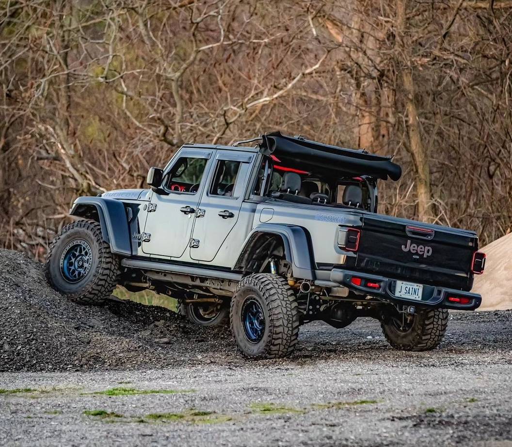 Jeep Gladiator Lets see them FLEXED out Jeep's with BIG tires and lifts :D Screenshot_20231025_191010_Instagram