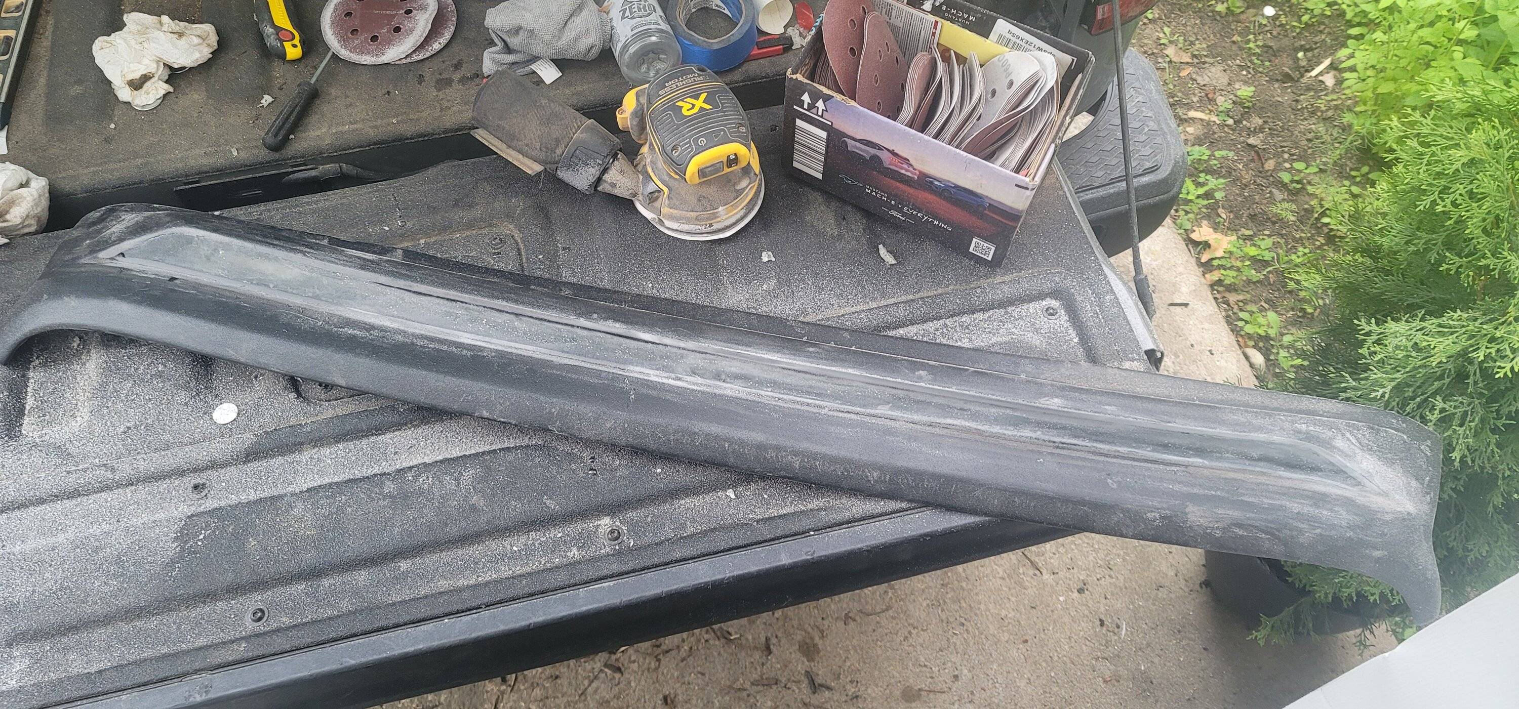 Jeep Gladiator Operation AVS bugshield salvage 20230725_170317
