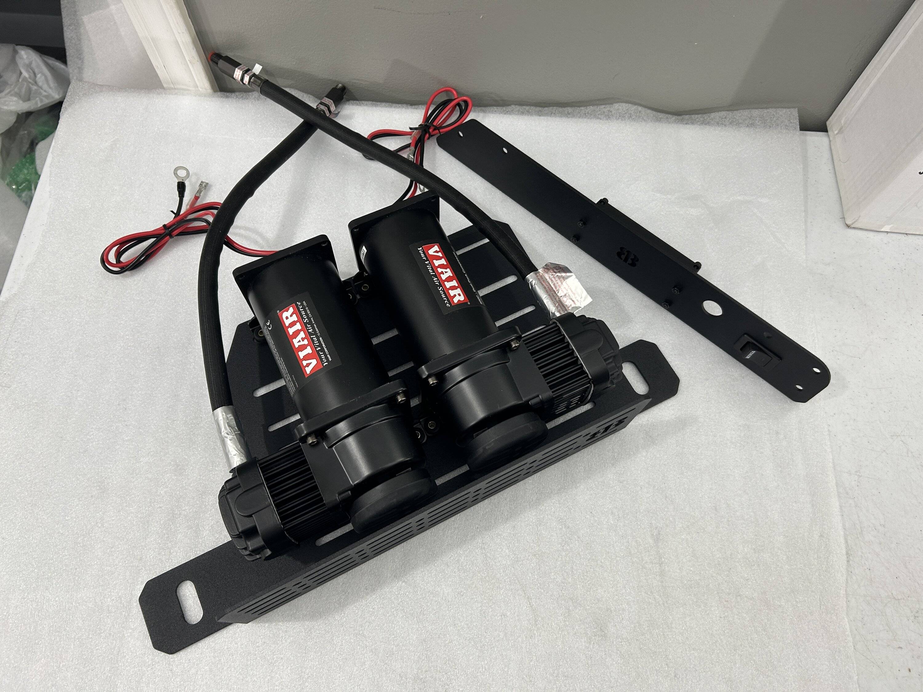 Jeep Gladiator 813 Fabrication & Design ViAir VMS Compressor Mounts IMG_2557