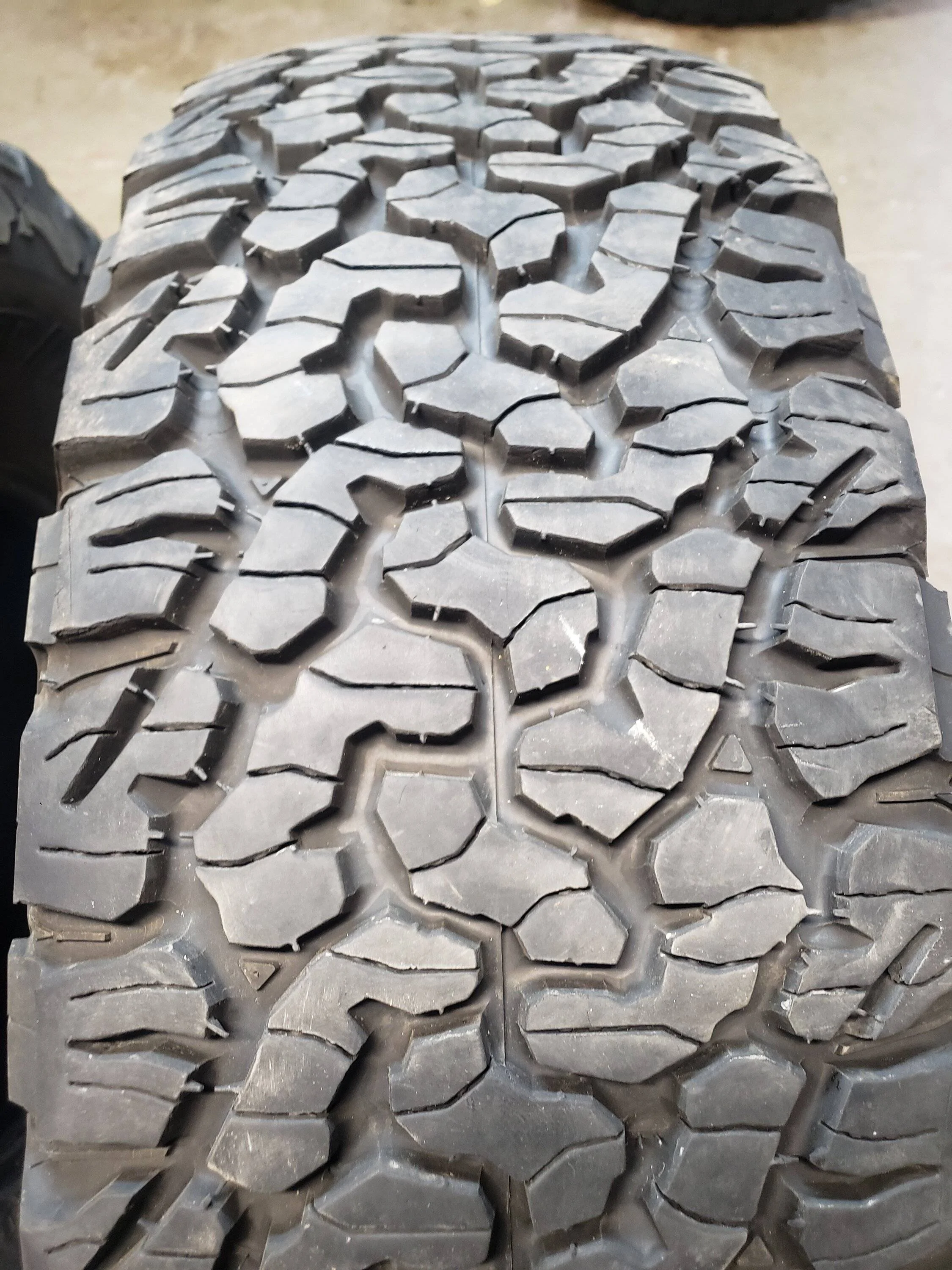 Jeep Gladiator (5) 37/12.5 r17 BFG KO2 20231012_113733