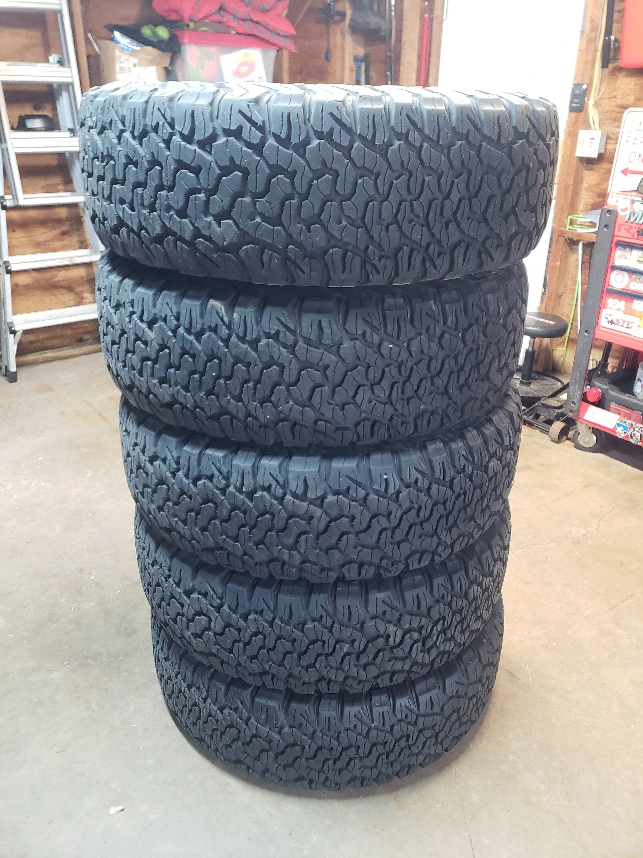 Jeep Gladiator (5) 37/12.5 r17 BFG KO2 20231012_113119