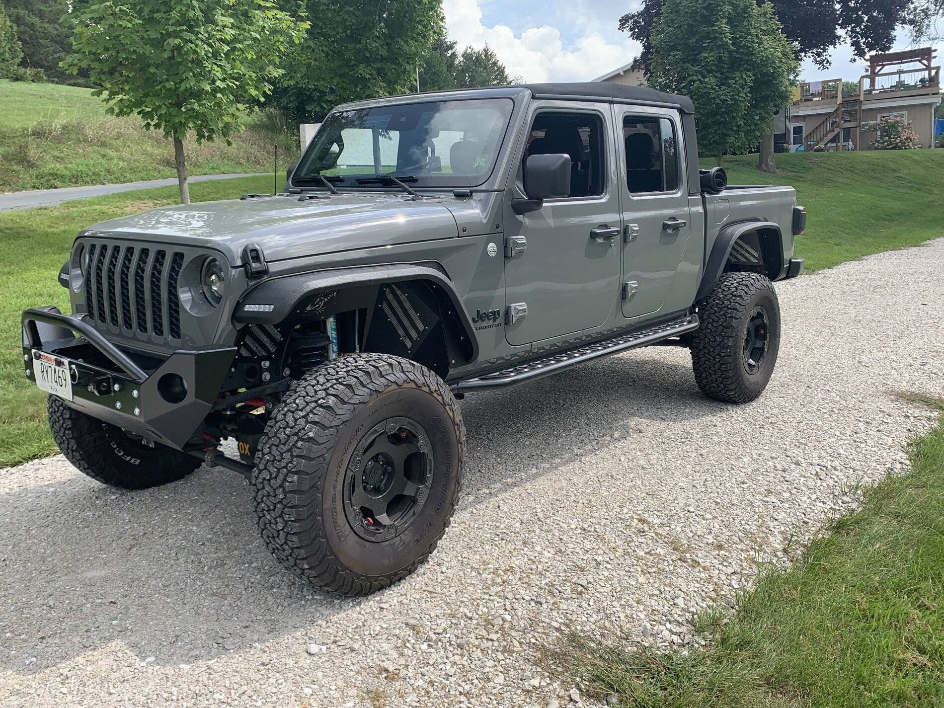 Jeep Gladiator Looking for some wheels would like advice. IMG_6758