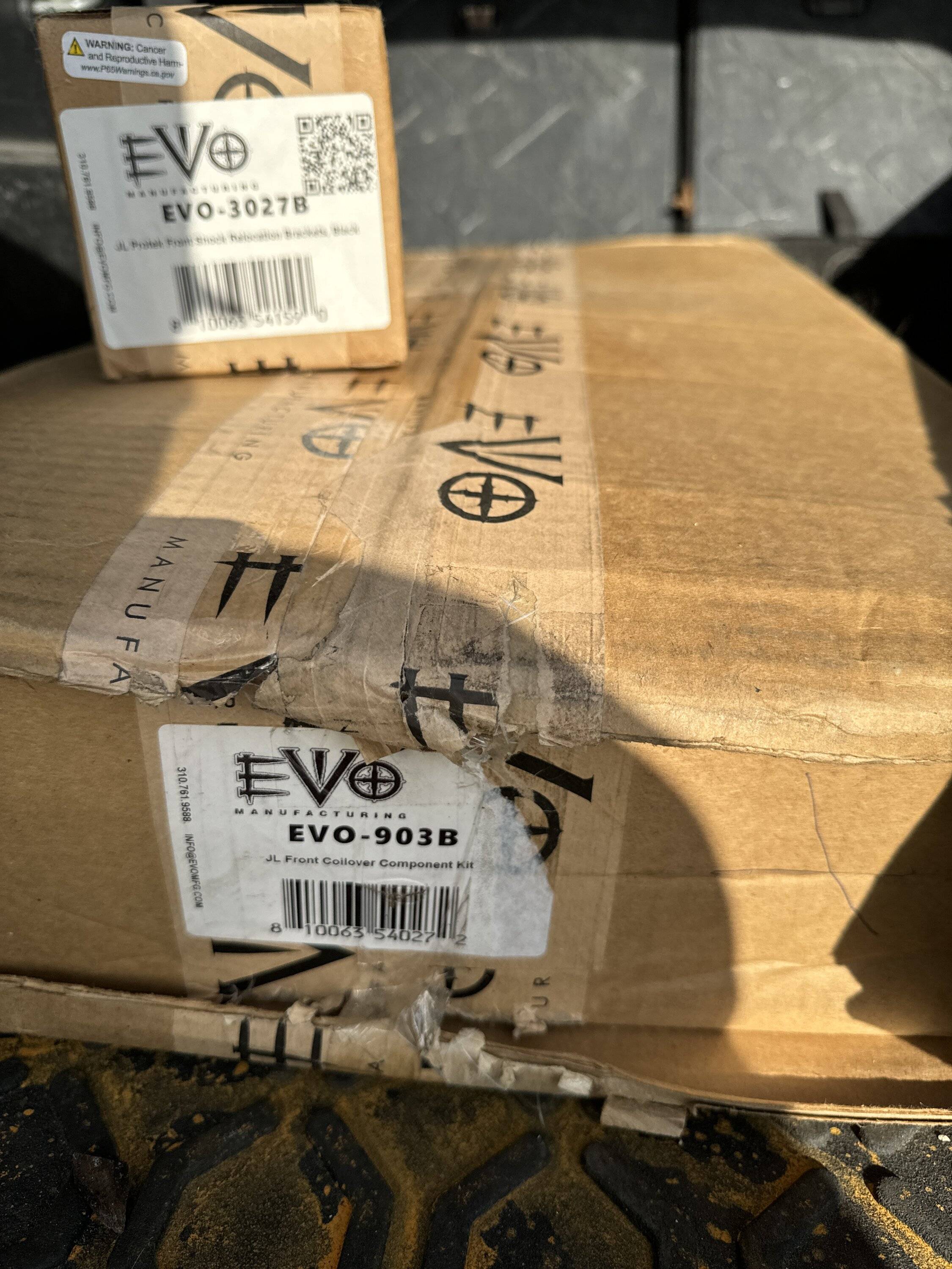 Jeep Gladiator JT EVO Coilover Kit - Front and Rear Brand new in box IMG-3527.JPG