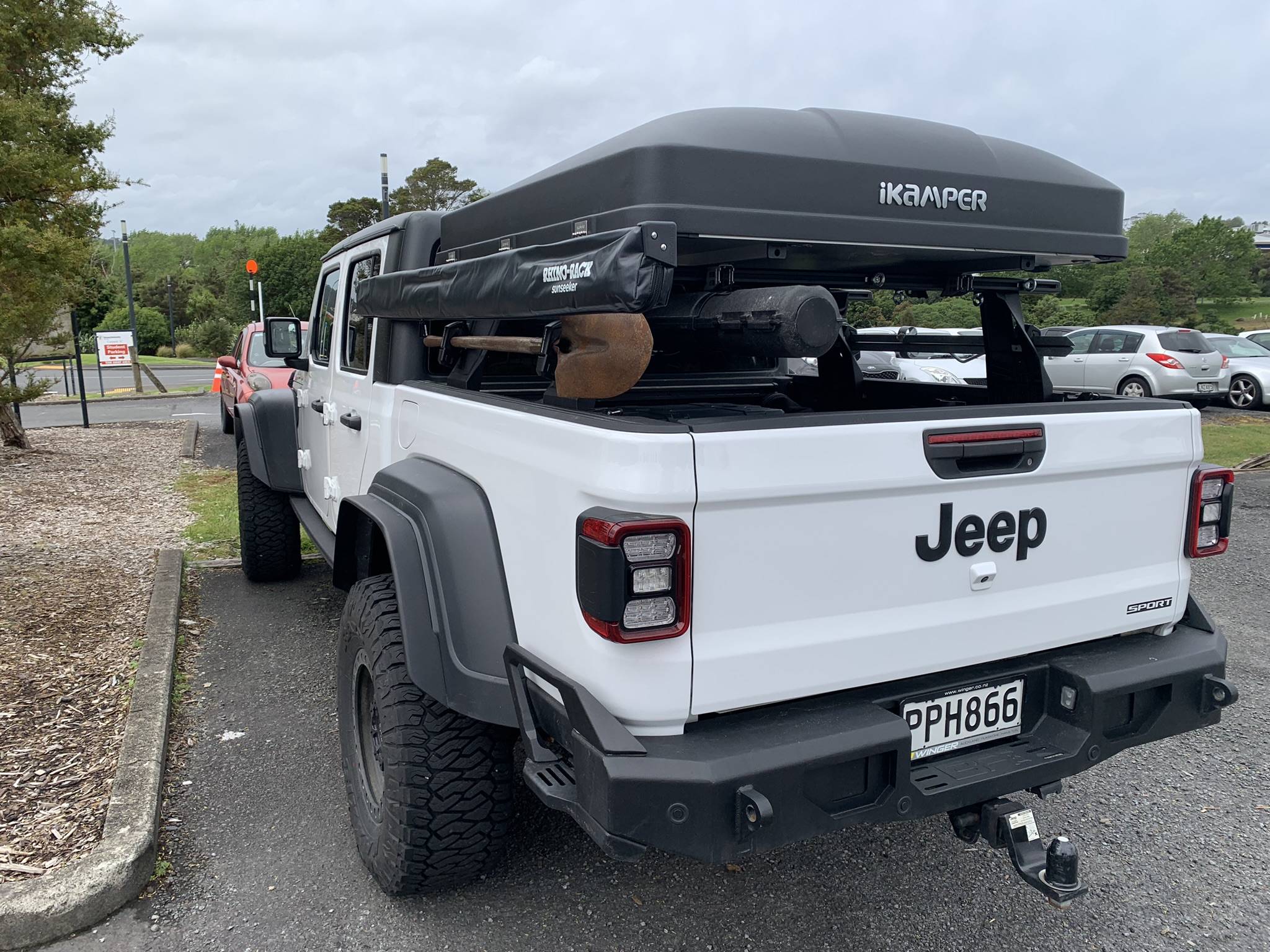 Jeep Gladiator Ordered a bunch of Rhino rack stuff from Northridge, will do a review when here IMG_0725.JPEG