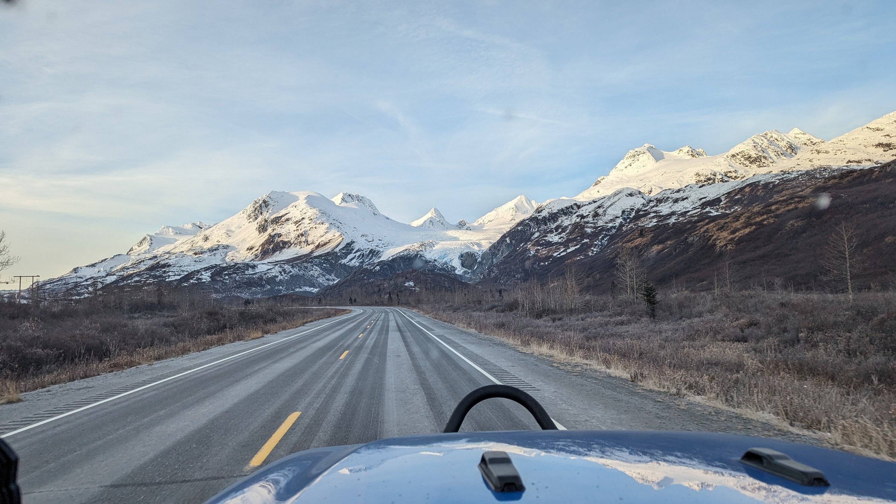 Jeep Gladiator Alaska Daily Drivers: Hydro Blue 80A and Bright White JTR PXL_20231028_180946368