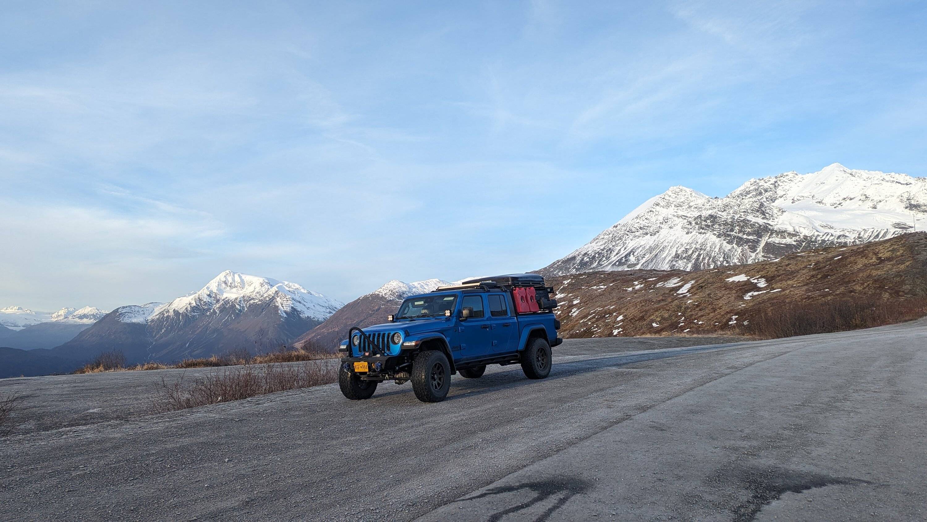 Jeep Gladiator Alaska Daily Drivers: Hydro Blue 80A and Bright White JTR PXL_20231028_181645532